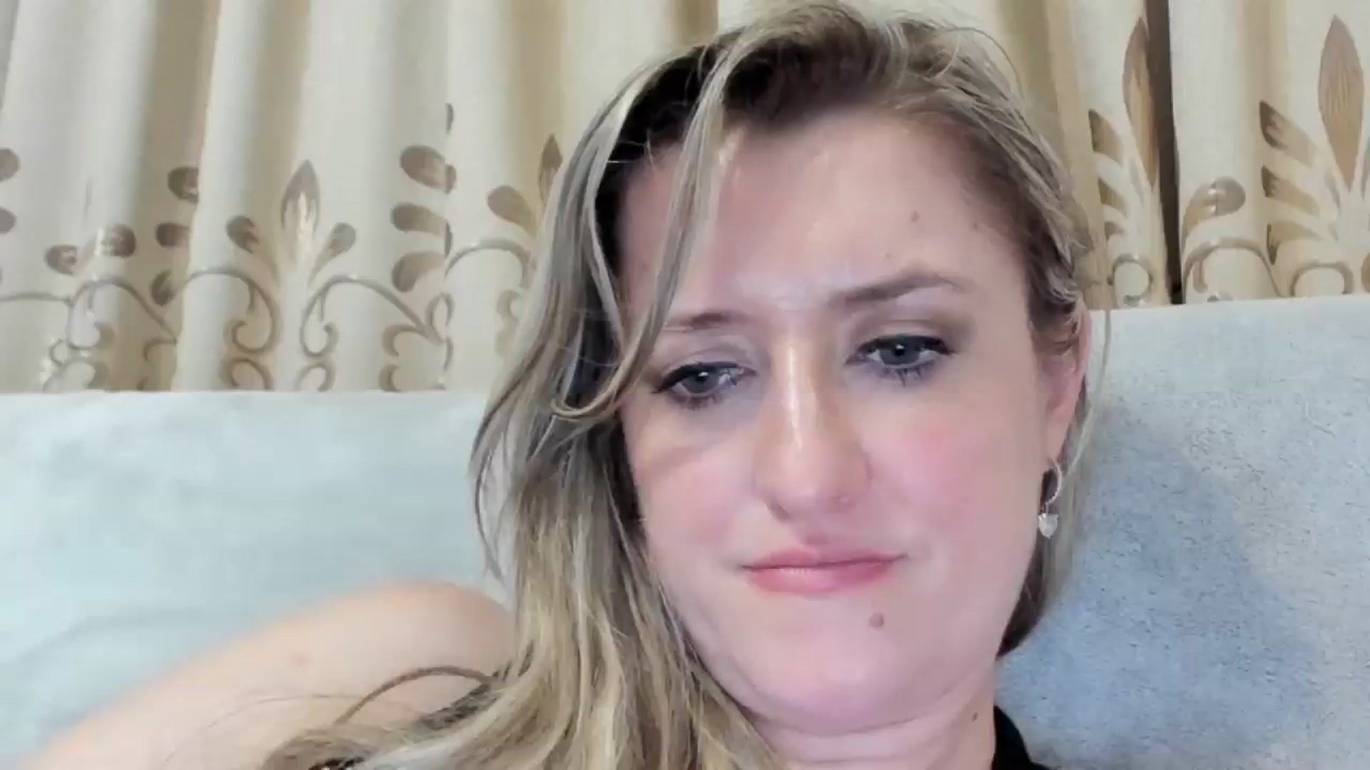 Gallery image thumbnail from BestDream's myfreecams stream on, 07/30/2025, 23:19 image 1 of 20