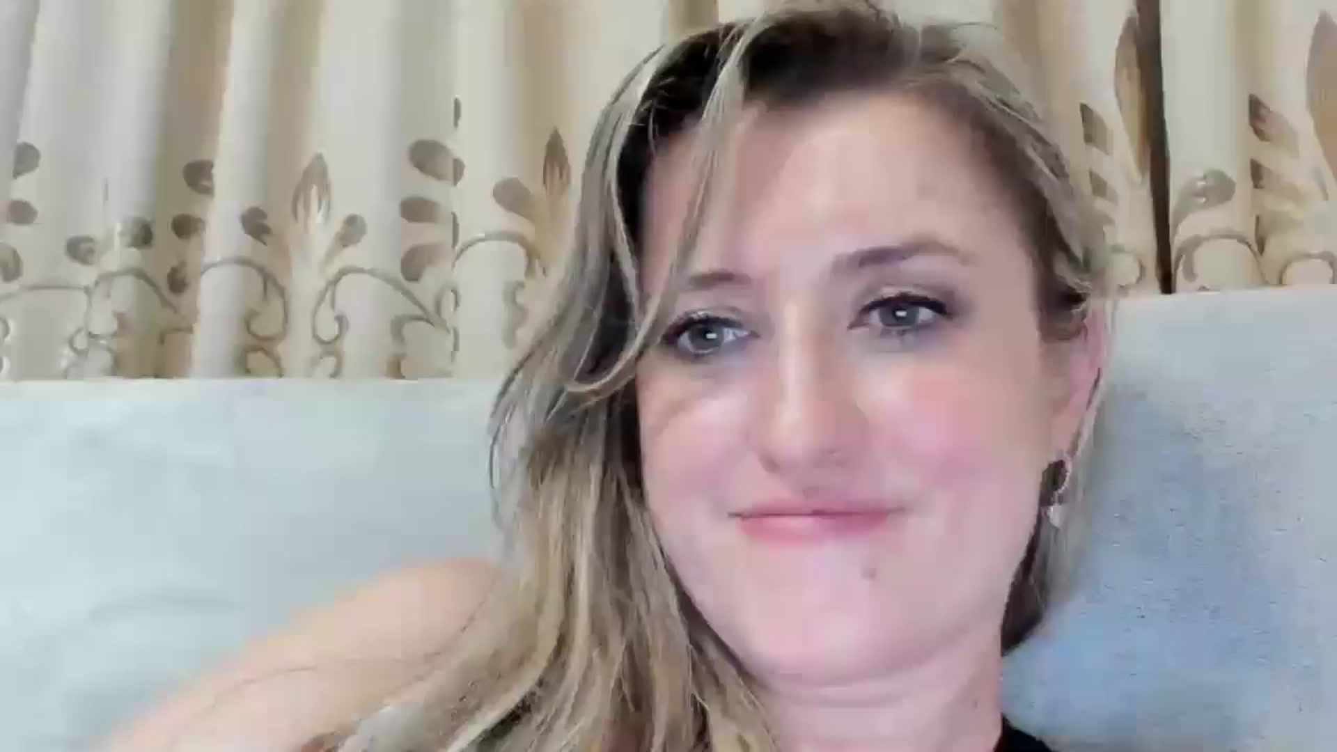 Gallery image thumbnail from BestDream's myfreecams stream on, 07/30/2025, 23:19 image 4 of 20