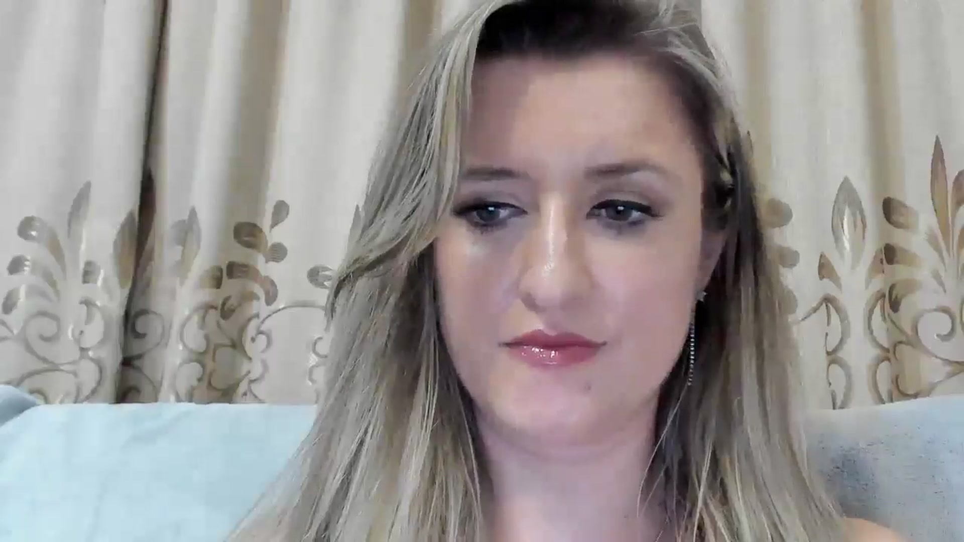 Gallery image thumbnail from BestDream's myfreecams stream on, 07/31/2025, 20:03 image 2 of 20