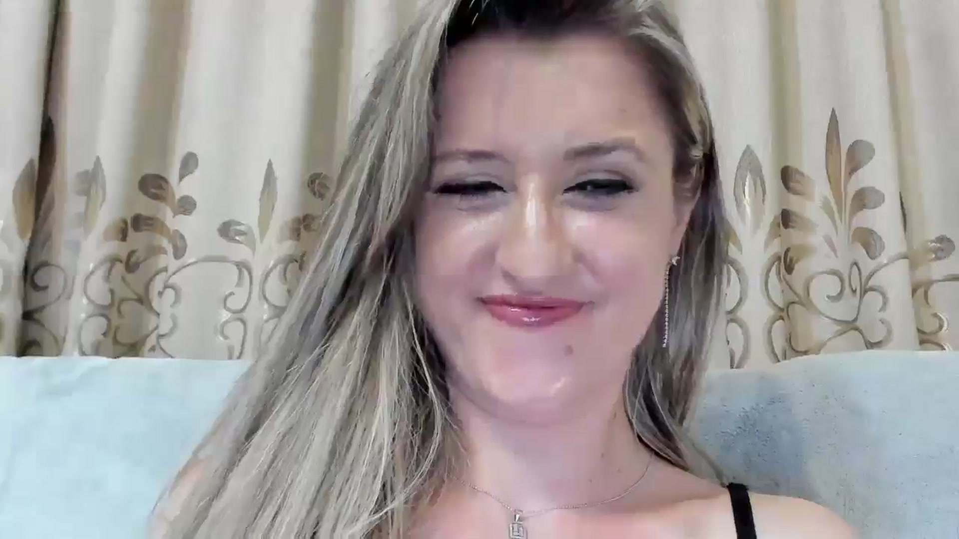 Gallery image thumbnail from BestDream's myfreecams stream on, 07/31/2025, 20:03 image 8 of 20