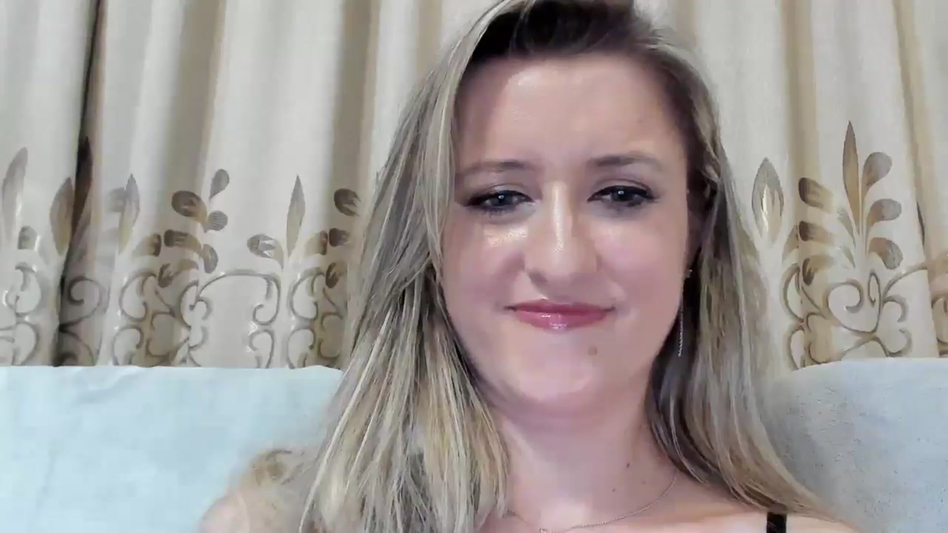 Gallery image thumbnail from BestDream's myfreecams stream on, 07/31/2025, 20:48 image 9 of 20