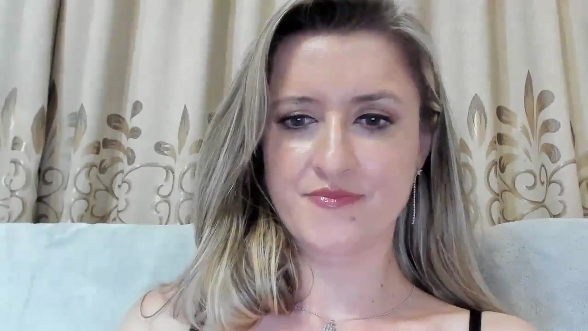 Gallery image thumbnail from BestDream's myfreecams stream on, 07/31/2025, 20:48 image 6 of 20