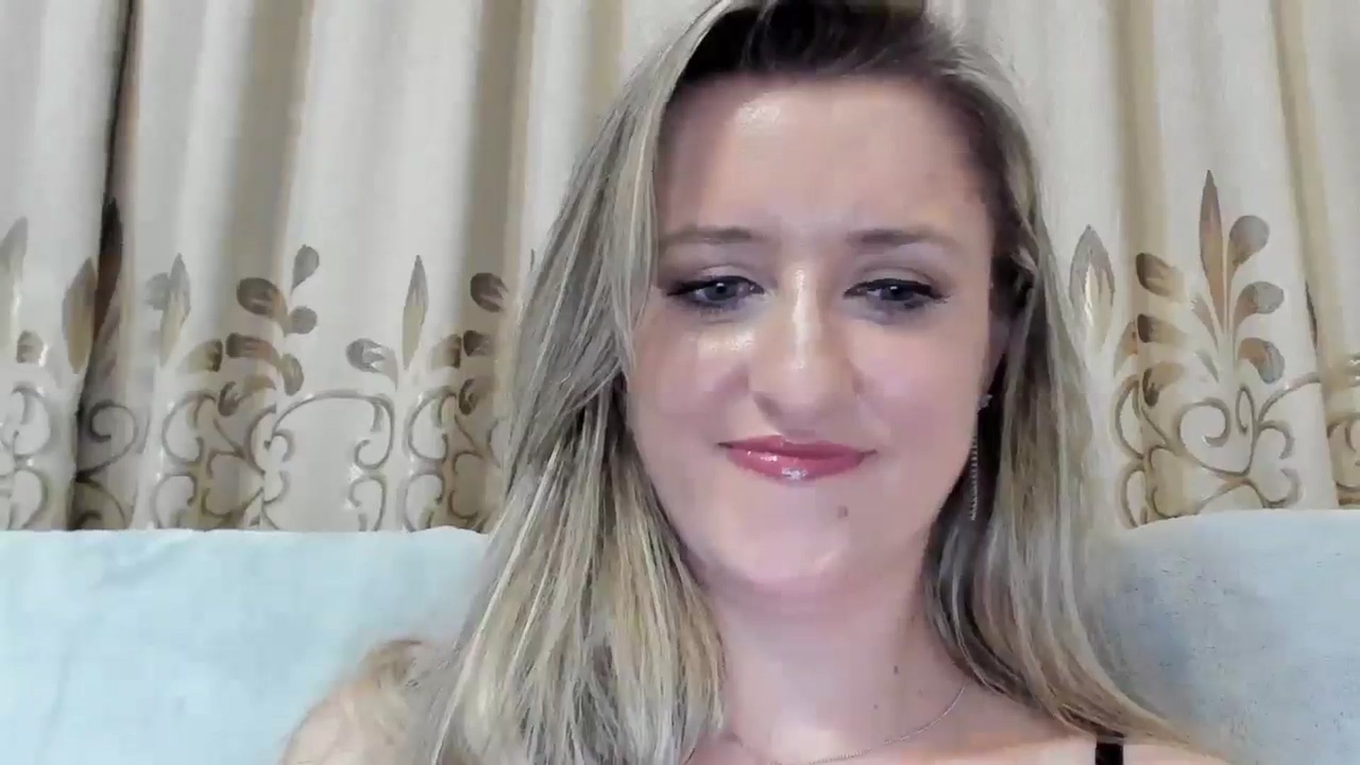 Gallery image thumbnail from BestDream's myfreecams stream on, 07/31/2025, 20:48 image 8 of 20