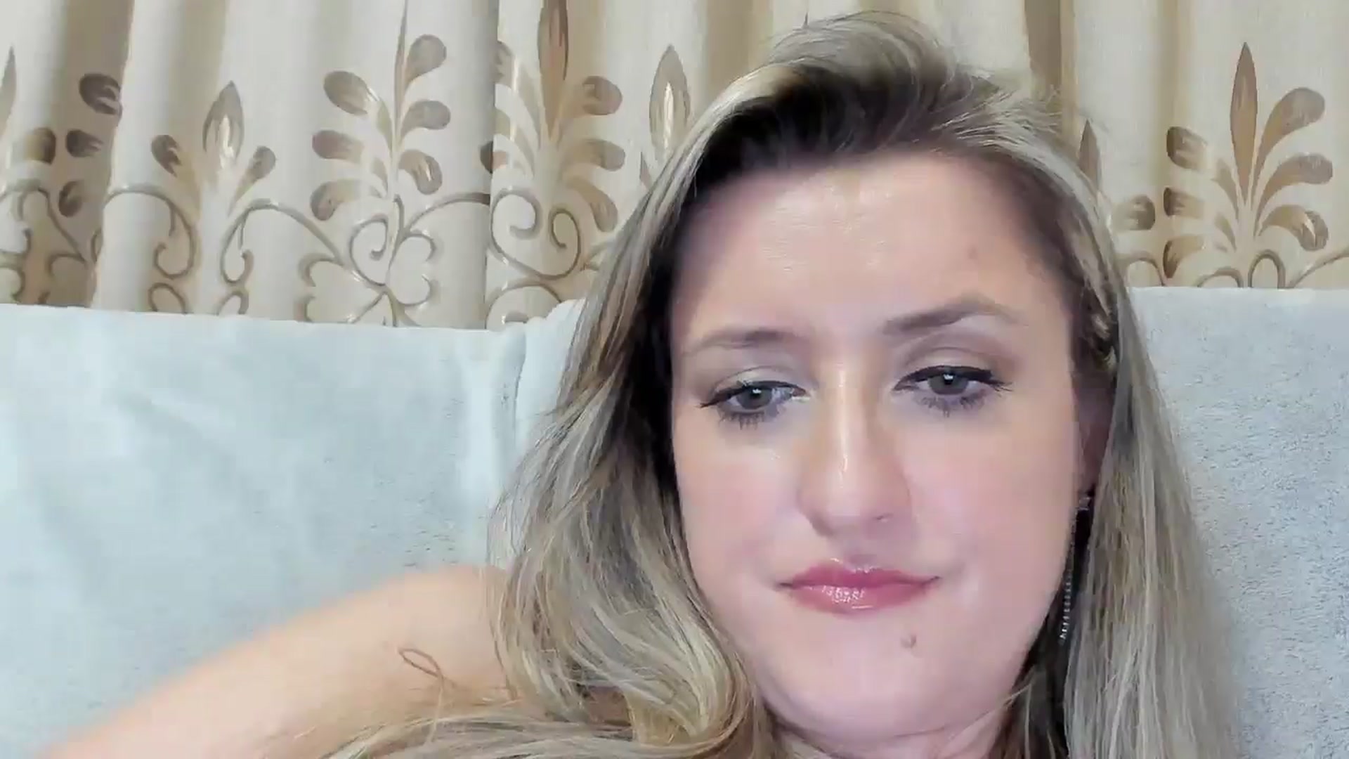 Gallery image thumbnail from BestDream's myfreecams stream on, 07/31/2025, 21:51 image 20 of 20