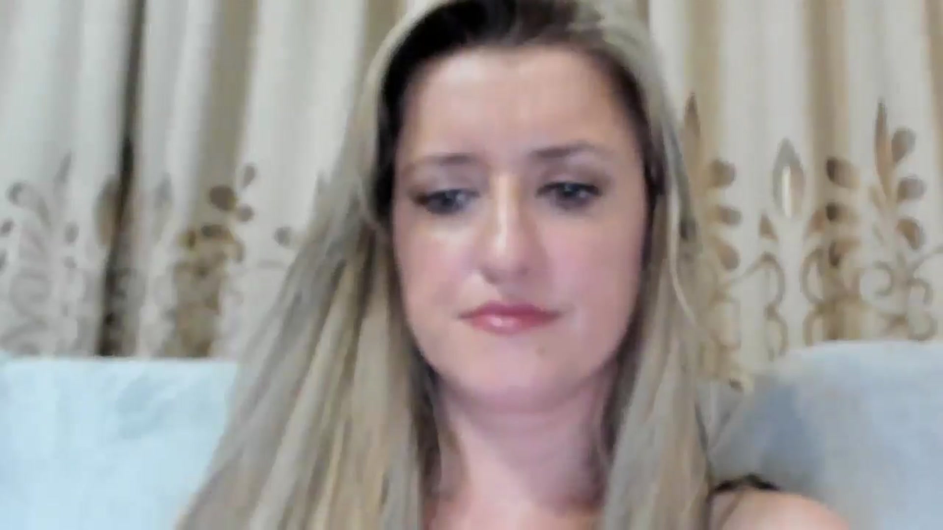 Gallery image thumbnail from BestDream's myfreecams stream on, 07/31/2025, 23:31 image 16 of 20