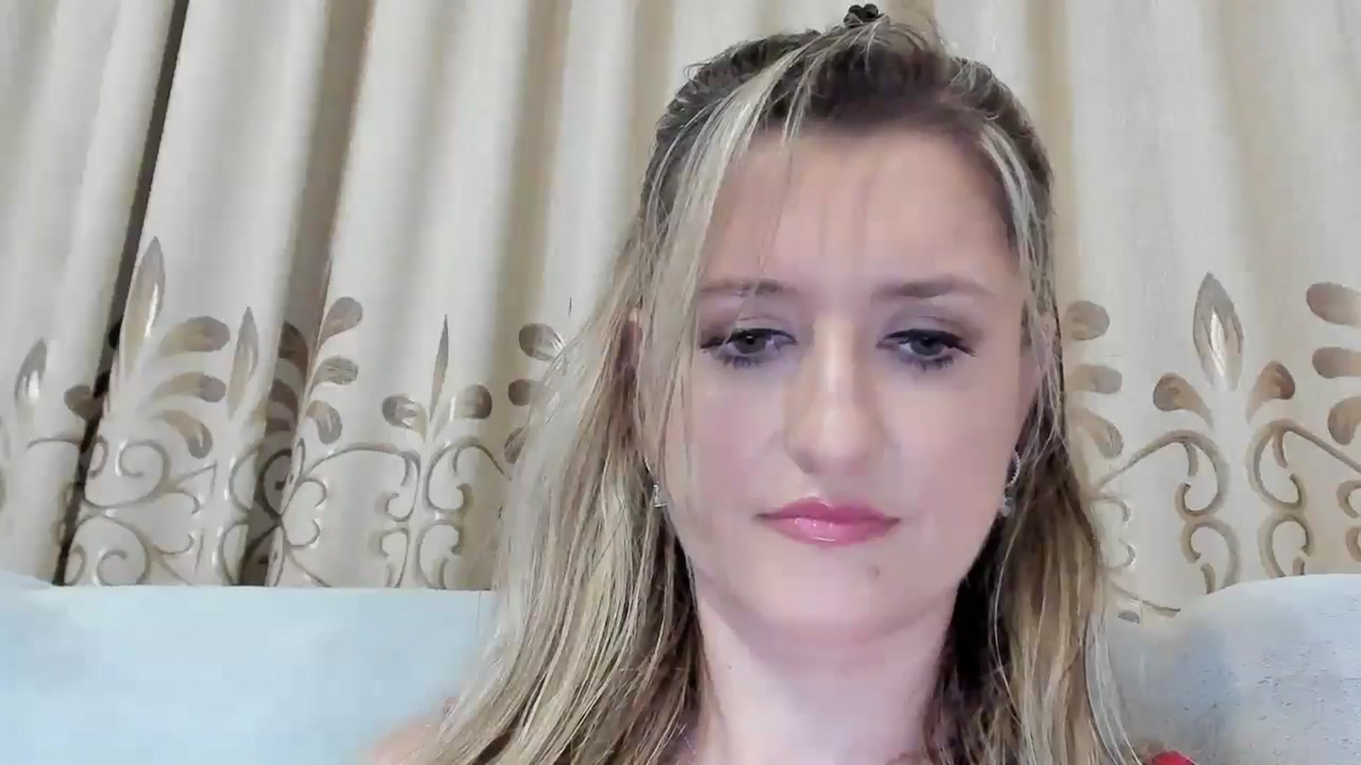Gallery image thumbnail from BestDream's myfreecams stream on, 08/01/2025, 21:00 image 17 of 20