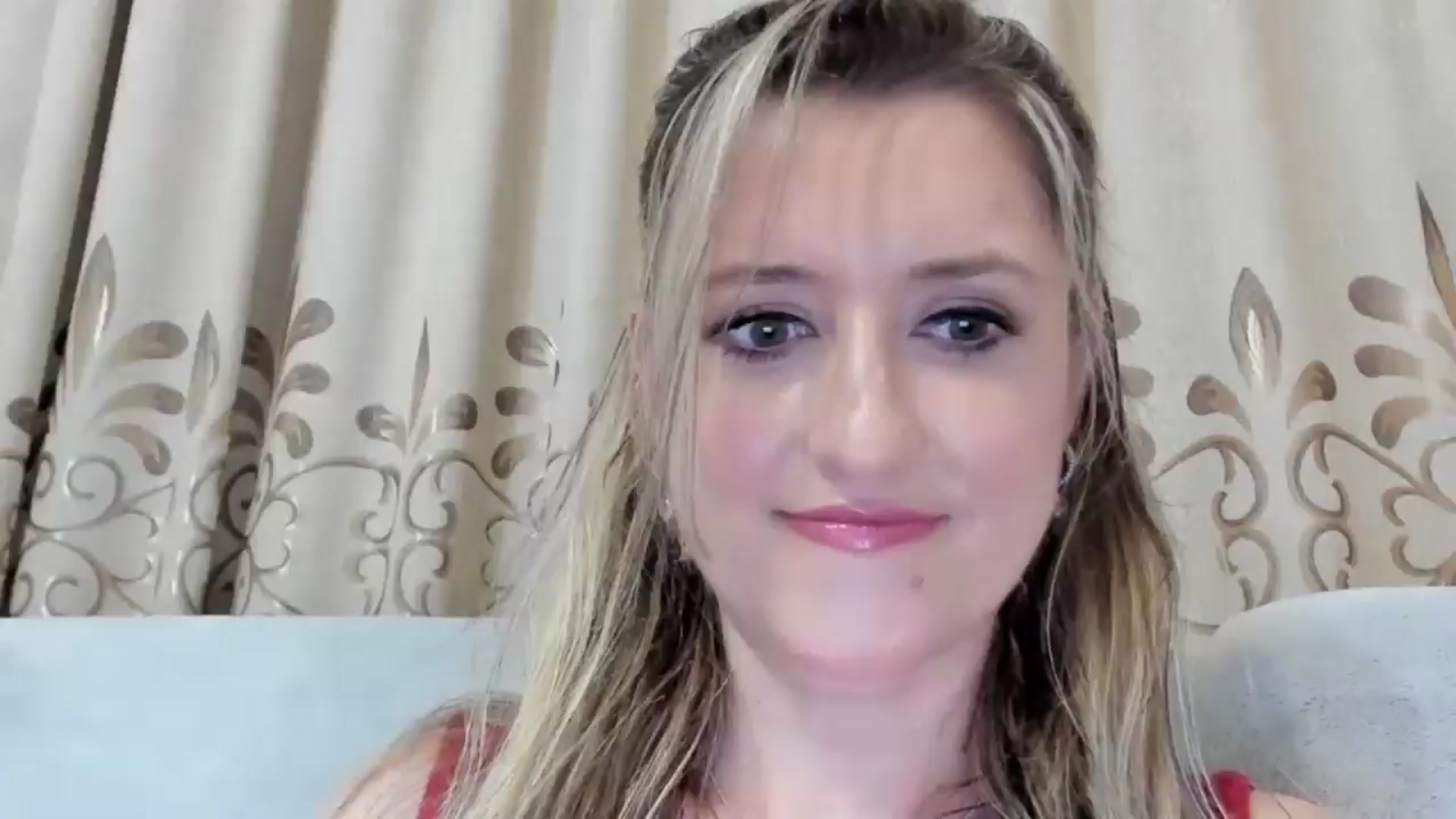 Gallery image thumbnail from BestDream's myfreecams stream on, 08/01/2025, 21:00 image 7 of 20
