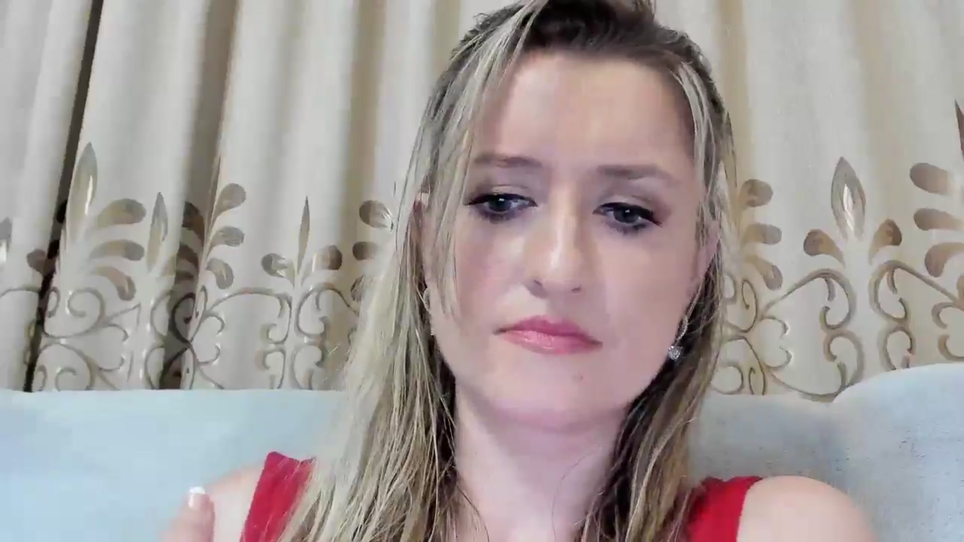 Gallery image thumbnail from BestDream's myfreecams stream on, 08/01/2025, 22:56 image 9 of 20
