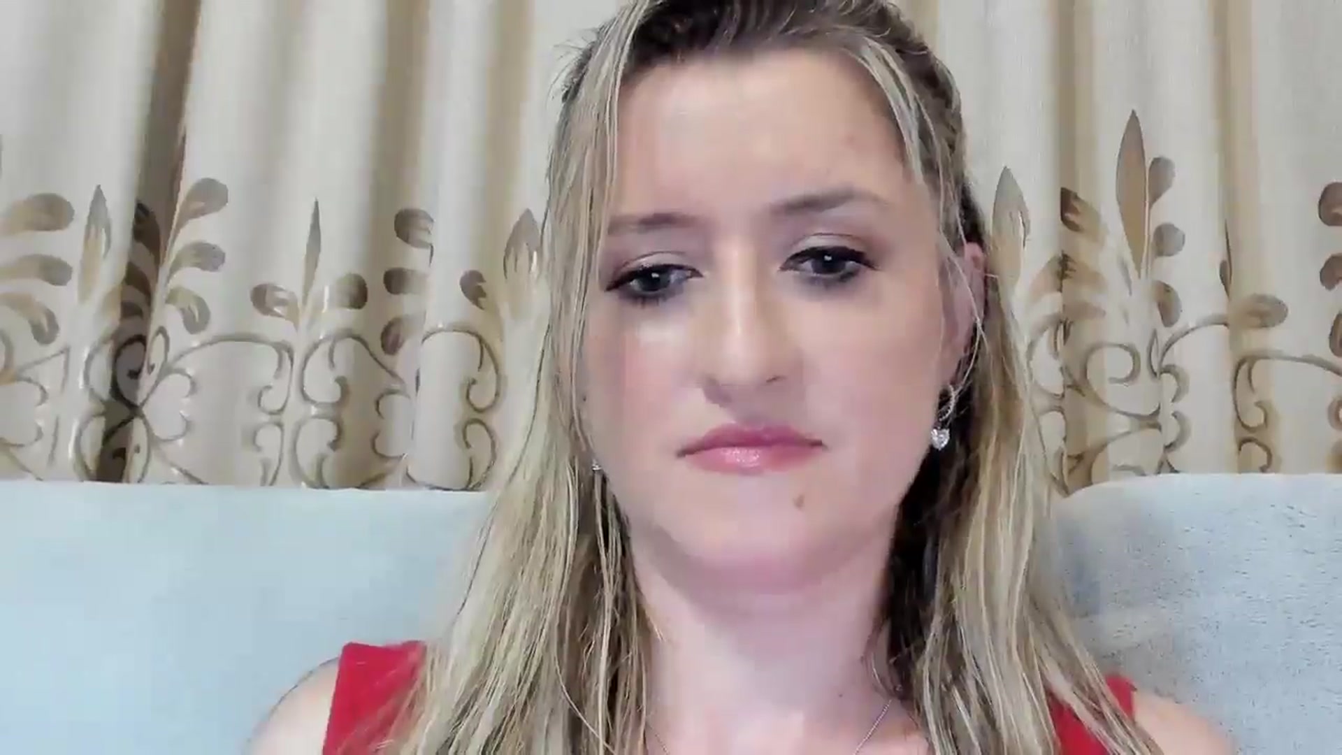 Gallery image thumbnail from BestDream's myfreecams stream on, 08/02/2025, 24:48 image 10 of 20