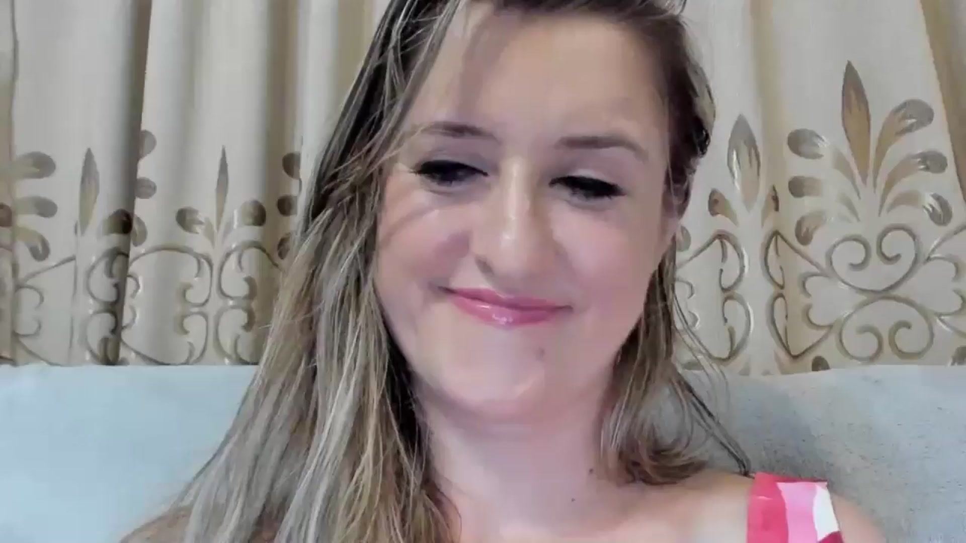 Gallery image thumbnail from BestDream's myfreecams stream on, 08/04/2025, 23:52 image 8 of 20