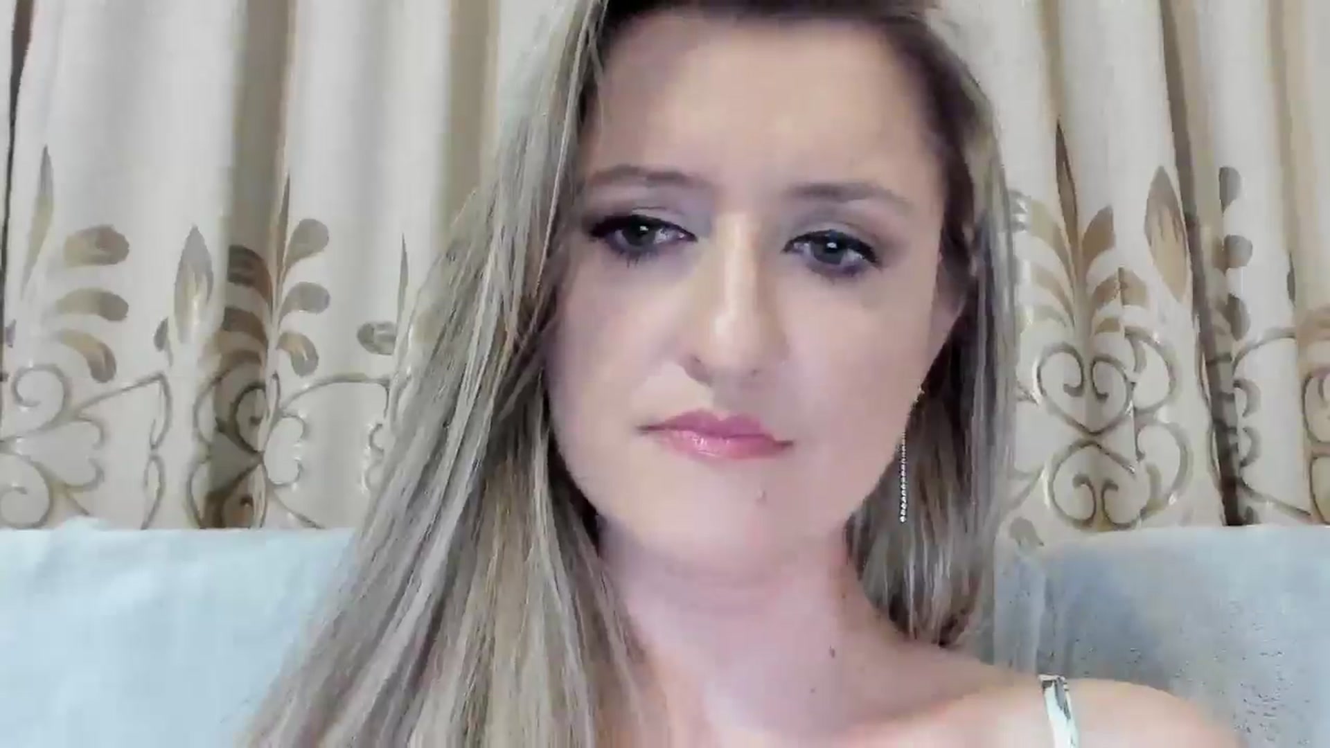 Gallery image thumbnail from BestDream's myfreecams stream on, 08/07/2025, 23:46 image 18 of 20