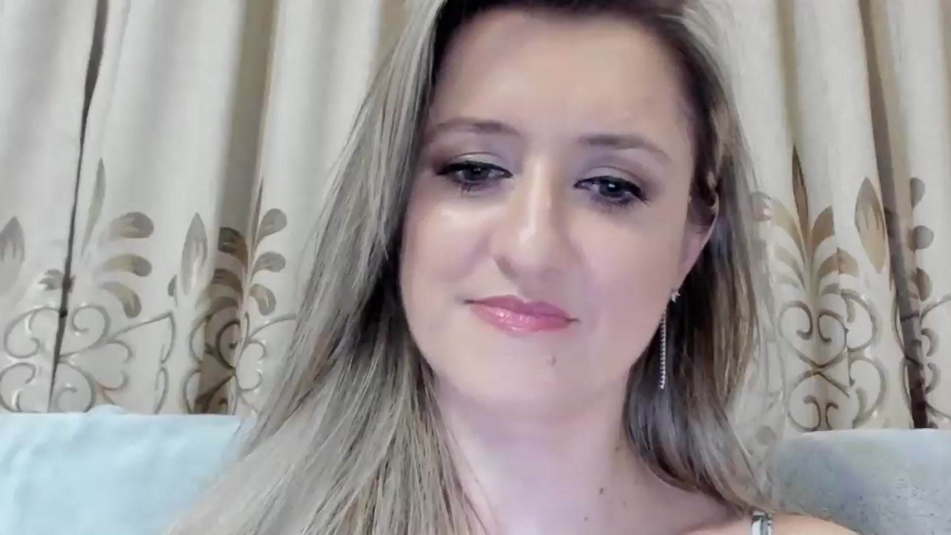 Gallery image thumbnail from BestDream's myfreecams stream on, 08/07/2025, 23:46 image 1 of 20