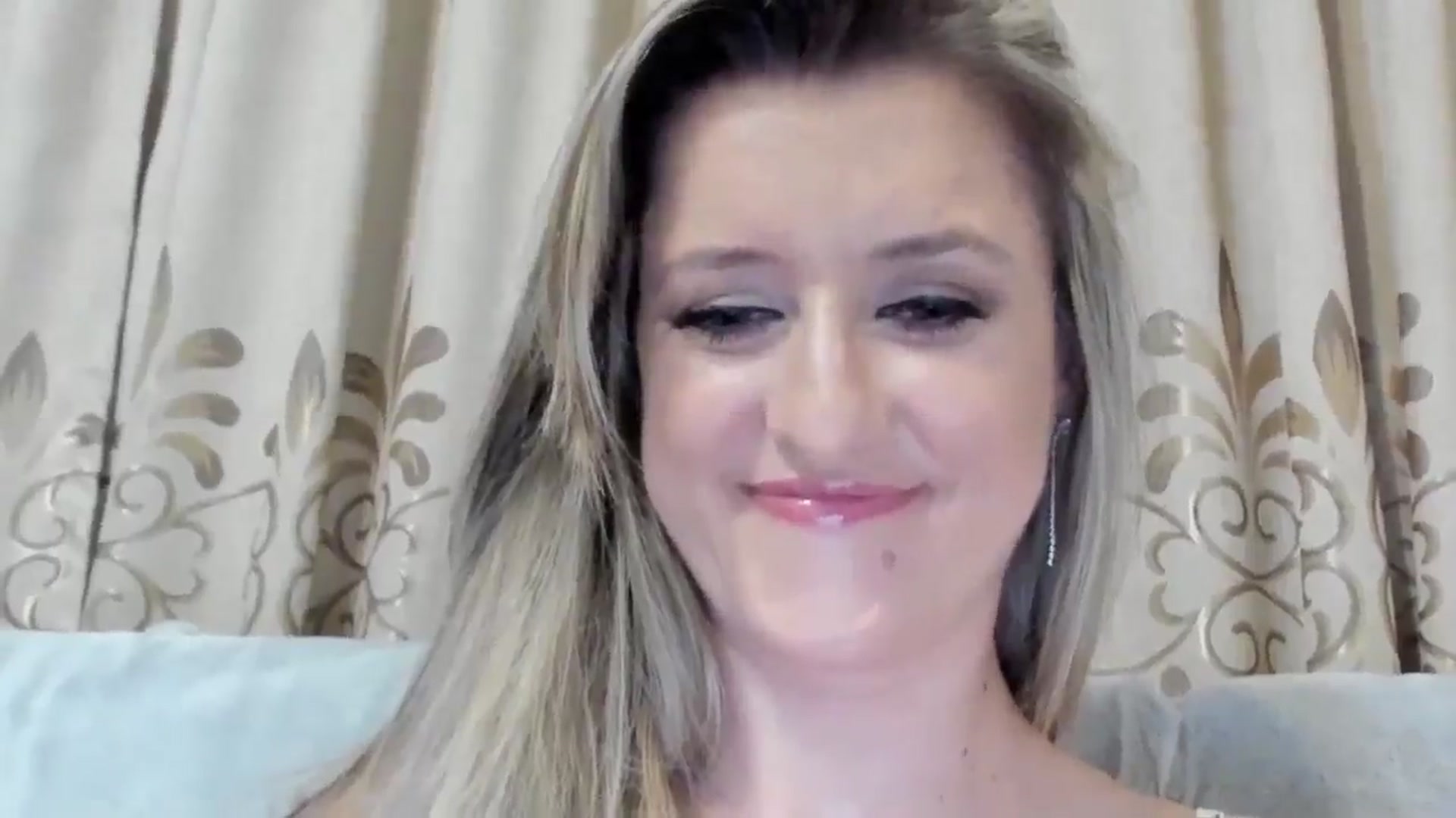 Gallery image thumbnail from BestDream's myfreecams stream on, 08/07/2025, 23:46 image 5 of 20