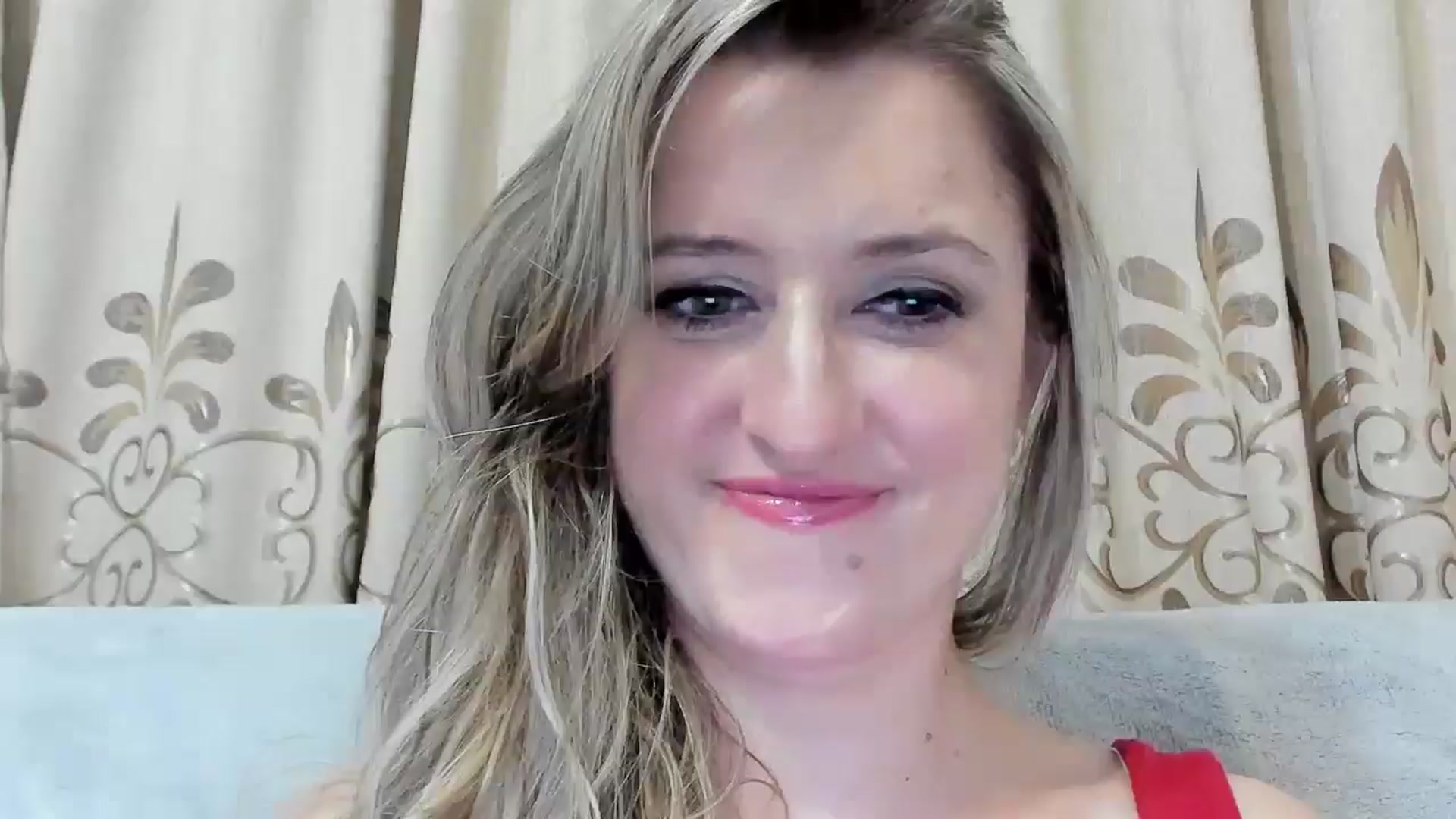 Gallery image thumbnail from BestDream's myfreecams stream on, 08/08/2025, 21:47 image 1 of 20