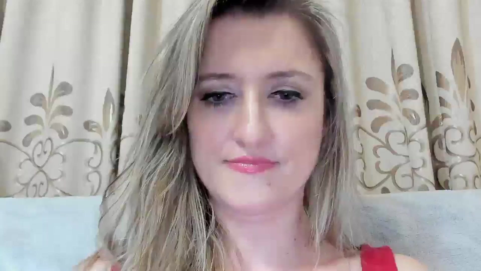 Gallery image thumbnail from BestDream's myfreecams stream on, 08/08/2025, 21:47 image 8 of 20