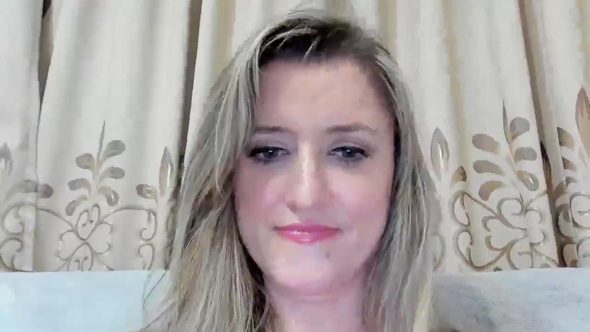 Gallery image thumbnail from BestDream's myfreecams stream on, 08/08/2025, 21:47 image 19 of 20