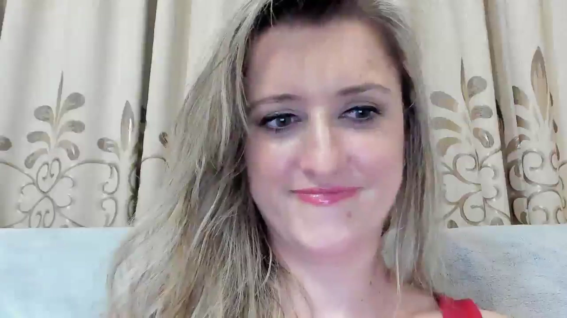 Gallery image thumbnail from BestDream's myfreecams stream on, 08/08/2025, 21:47 image 6 of 20