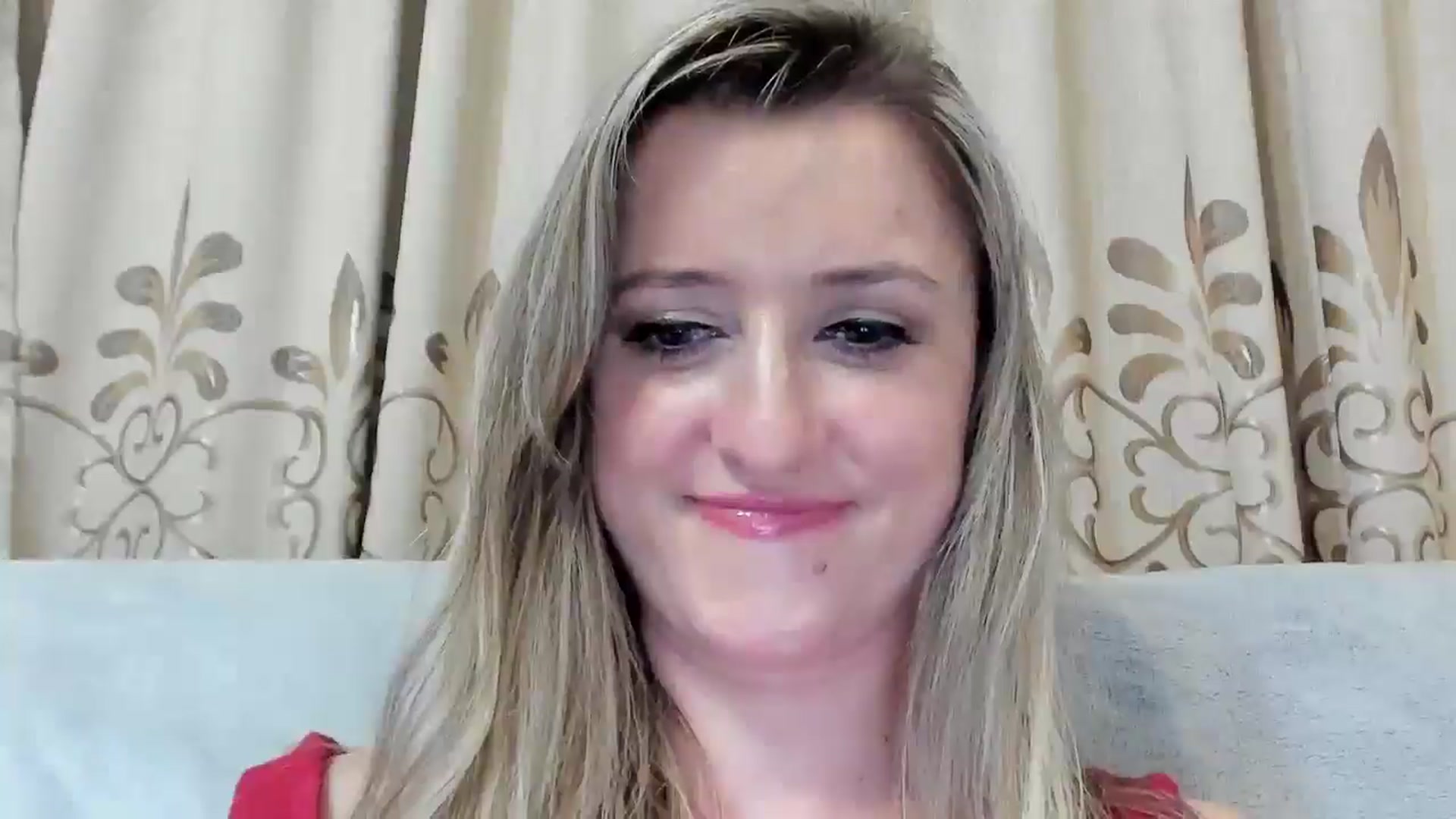 Gallery image thumbnail from BestDream's myfreecams stream on, 08/08/2025, 22:15 image 18 of 20