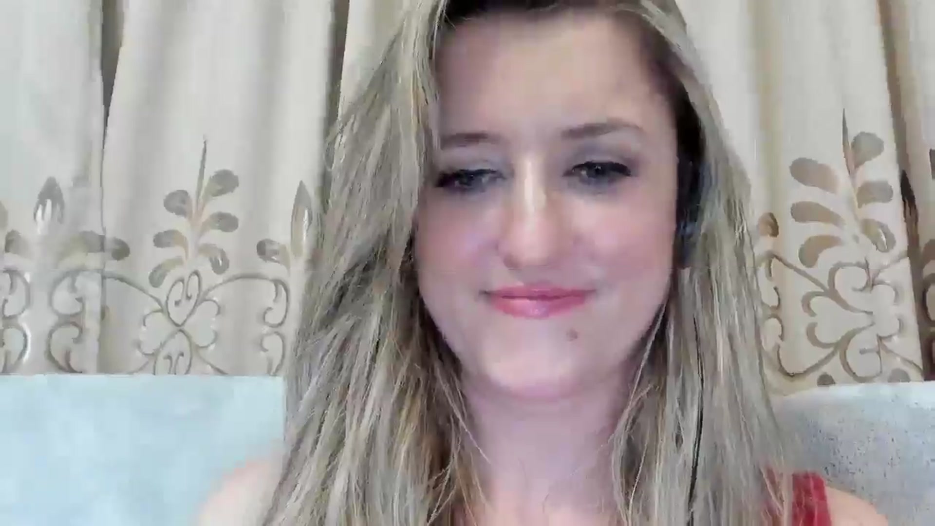 Gallery image thumbnail from BestDream's myfreecams stream on, 08/08/2025, 23:20 image 4 of 20