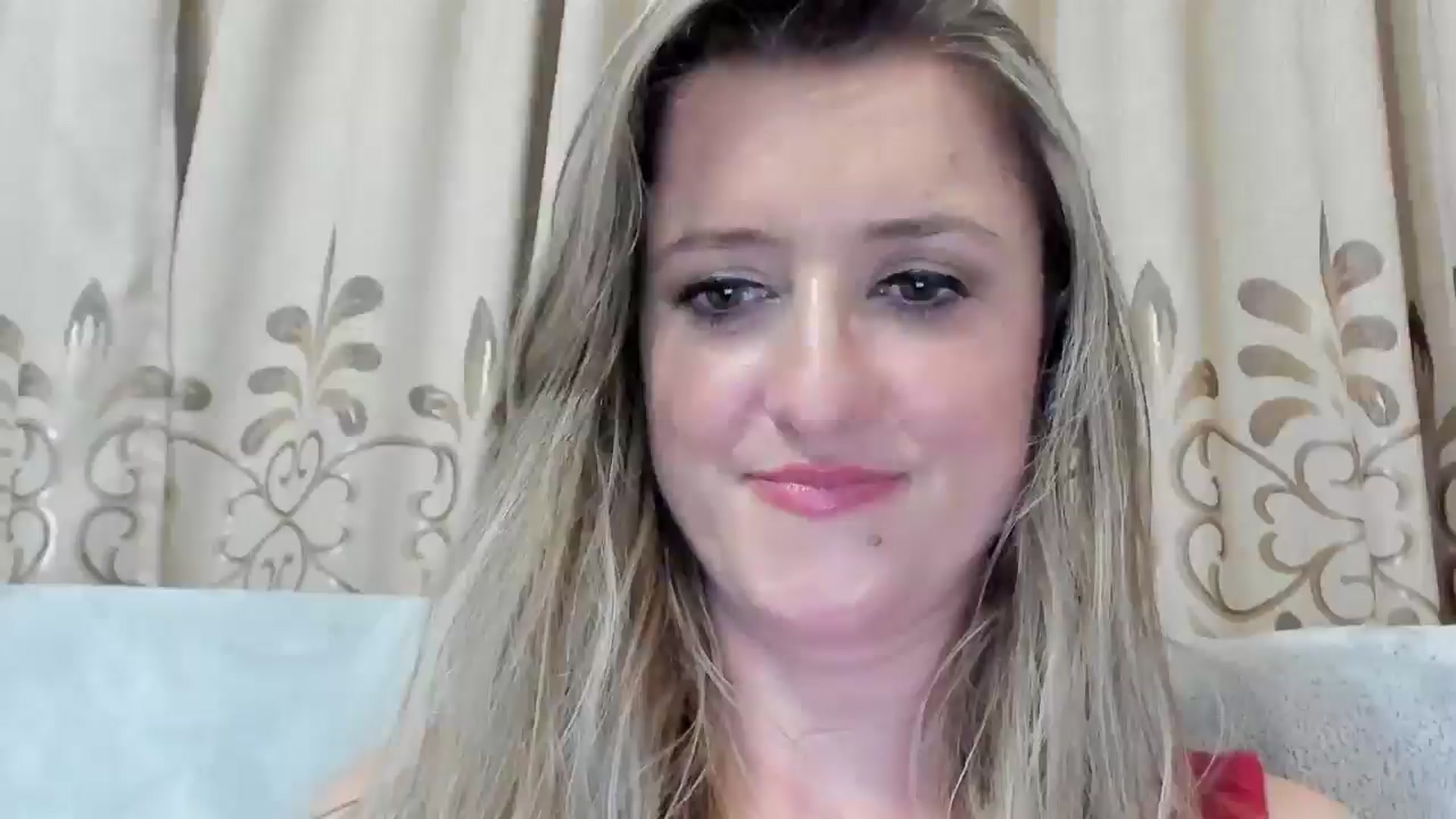 Gallery image thumbnail from BestDream's myfreecams stream on, 08/08/2025, 23:20 image 16 of 20