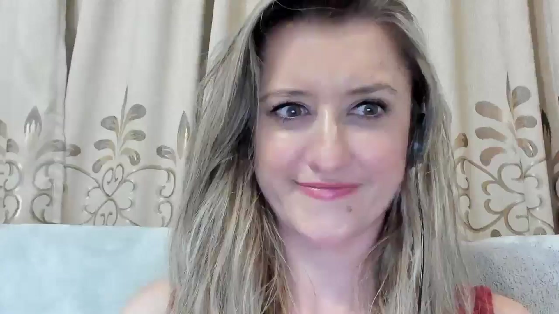 Gallery image thumbnail from BestDream's myfreecams stream on, 08/08/2025, 23:20 image 5 of 20