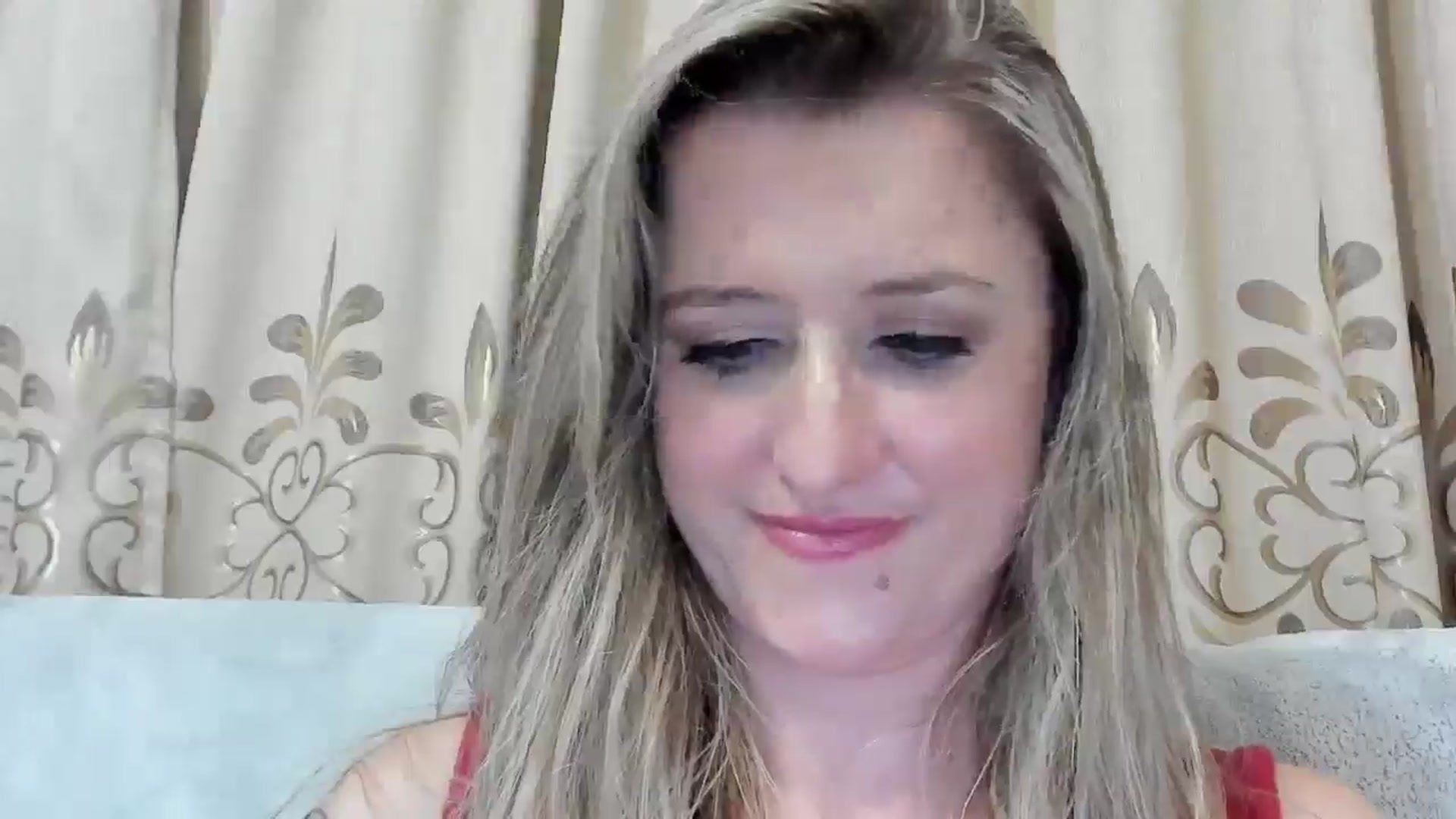 Gallery image thumbnail from BestDream's myfreecams stream on, 08/08/2025, 23:20 image 7 of 20