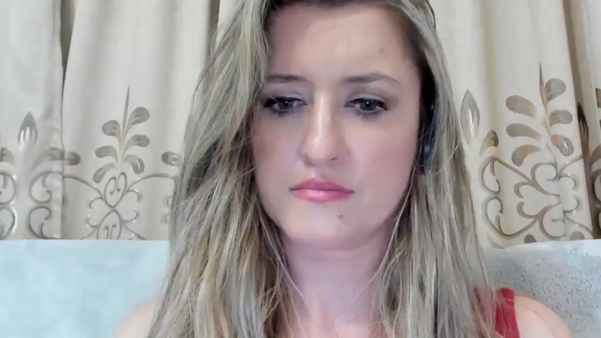 Gallery image thumbnail from BestDream's myfreecams stream on, 08/08/2025, 23:20 image 1 of 20