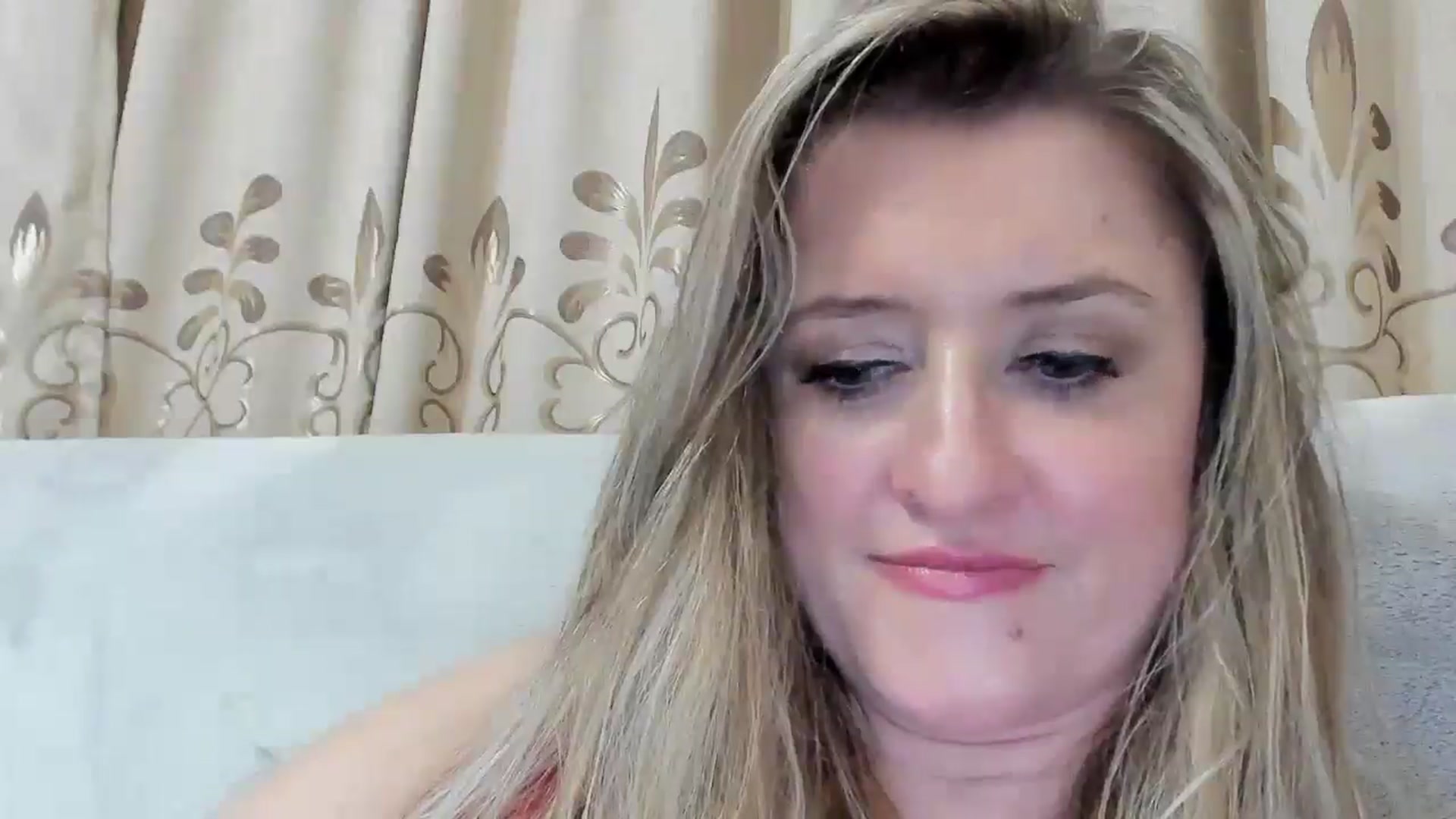 Gallery image thumbnail from BestDream's myfreecams stream on, 08/08/2025, 23:34 image 20 of 20
