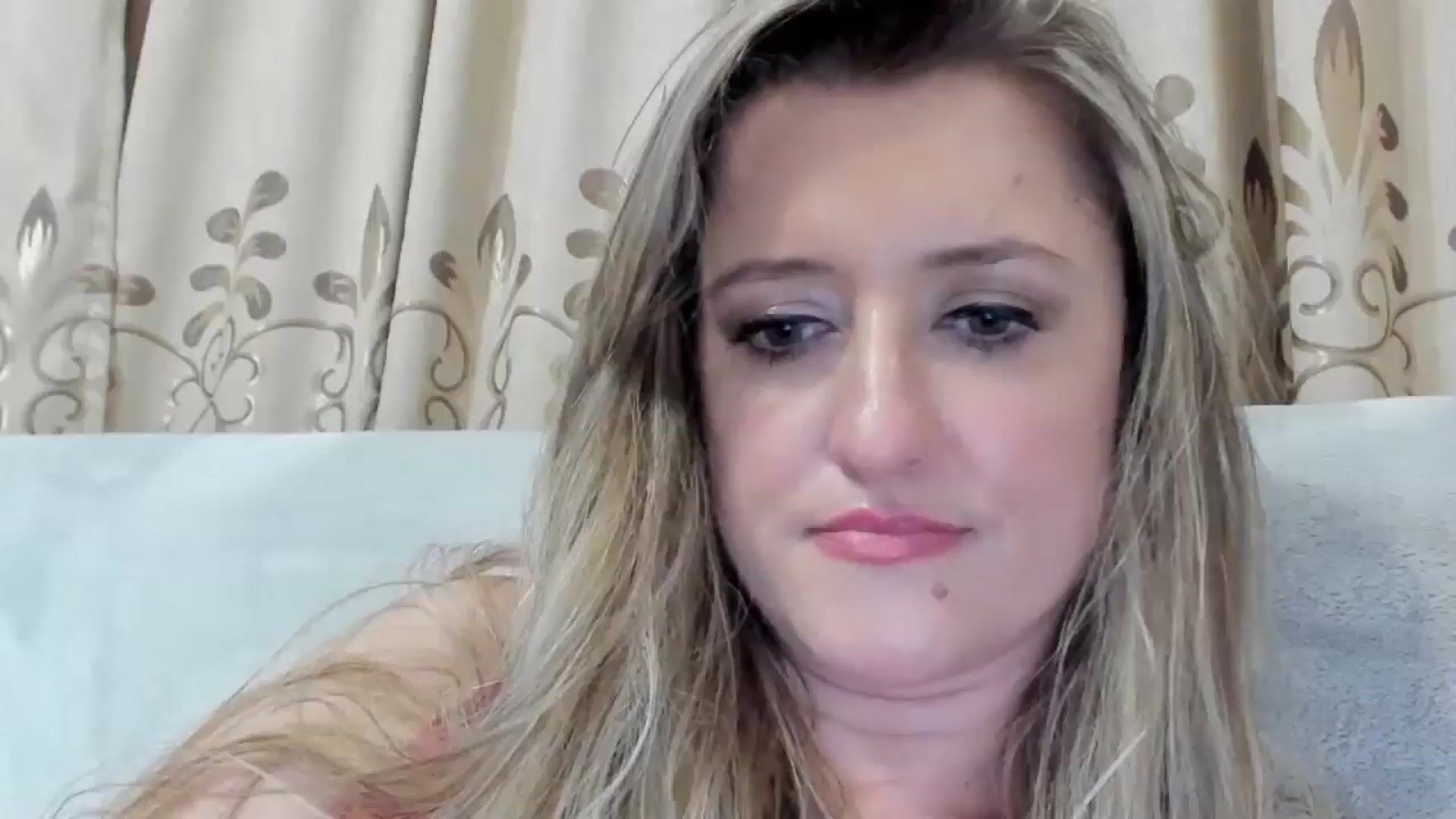 Gallery image thumbnail from BestDream's myfreecams stream on, 08/09/2025, 24:00 image 1 of 20