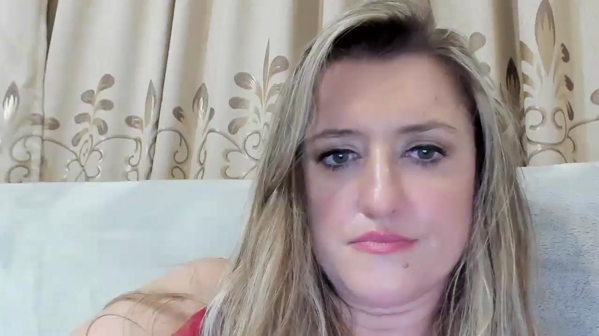 Gallery image thumbnail from BestDream's myfreecams stream on, 08/09/2025, 24:00 image 17 of 20