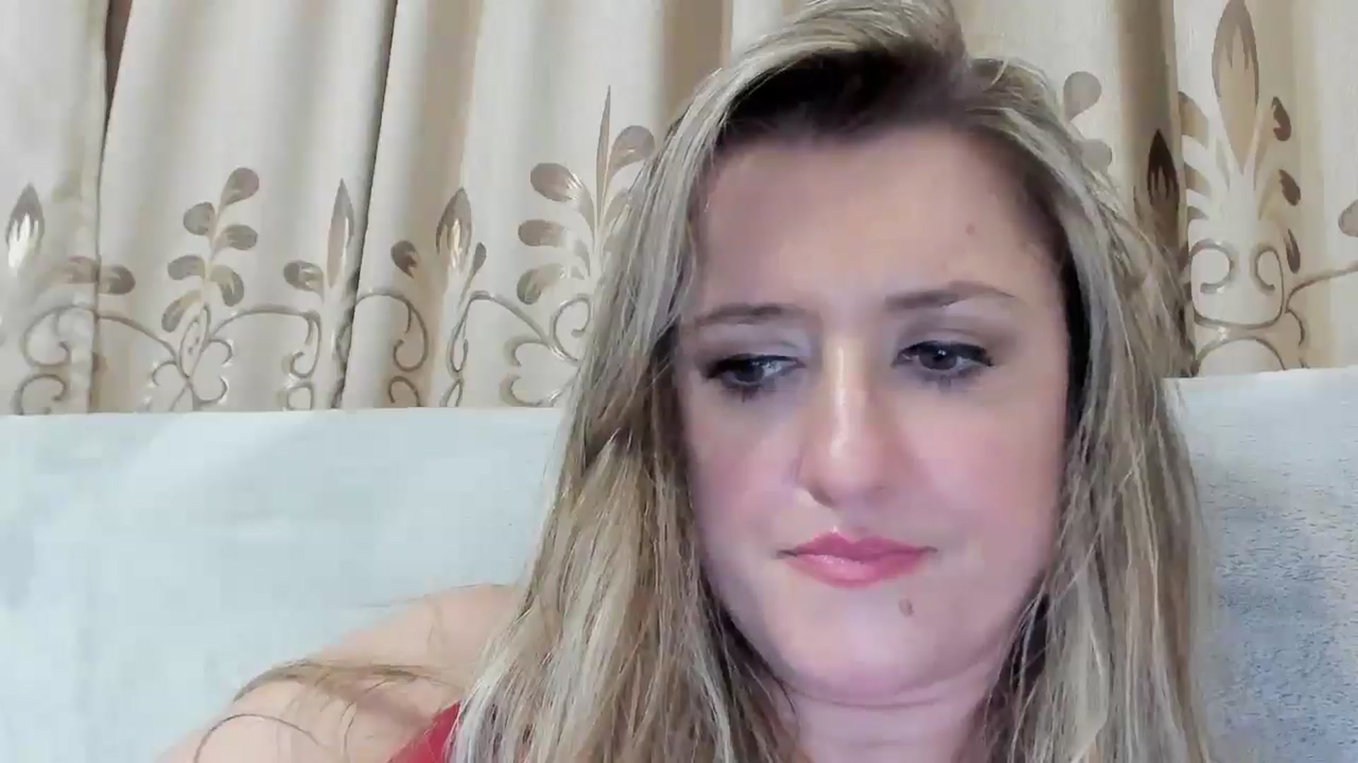 Gallery image thumbnail from BestDream's myfreecams stream on, 08/09/2025, 24:00 image 16 of 20