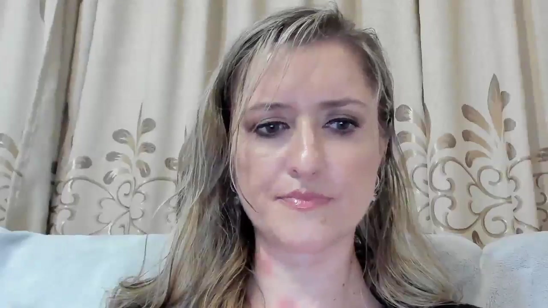Gallery image thumbnail from BestDream's myfreecams stream on, 08/10/2025, 22:08 image 19 of 20