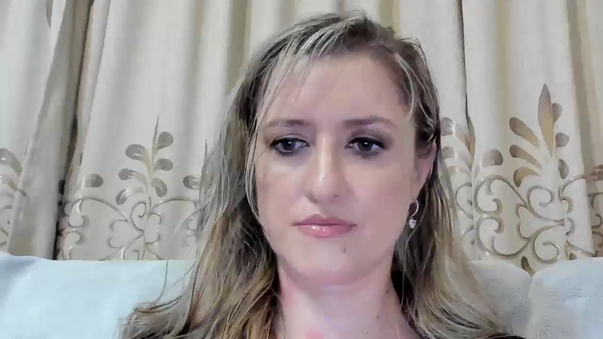Gallery image thumbnail from BestDream's myfreecams stream on, 08/10/2025, 22:08 image 18 of 20