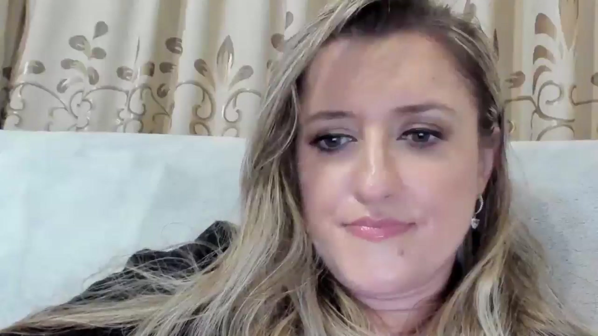 Gallery image thumbnail from BestDream's myfreecams stream on, 08/10/2025, 23:42 image 8 of 20
