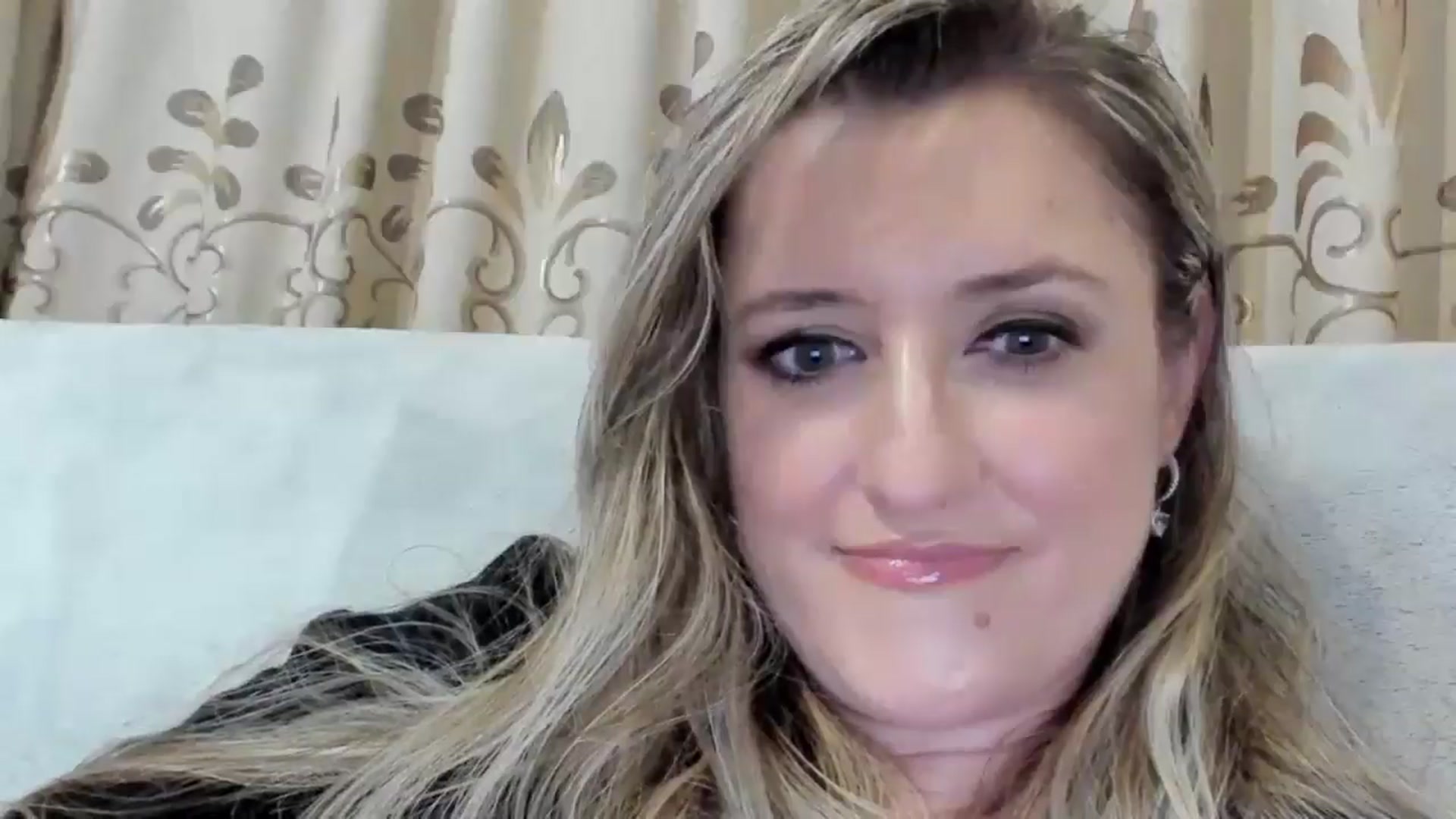 Gallery image thumbnail from BestDream's myfreecams stream on, 08/10/2025, 23:42 image 5 of 20