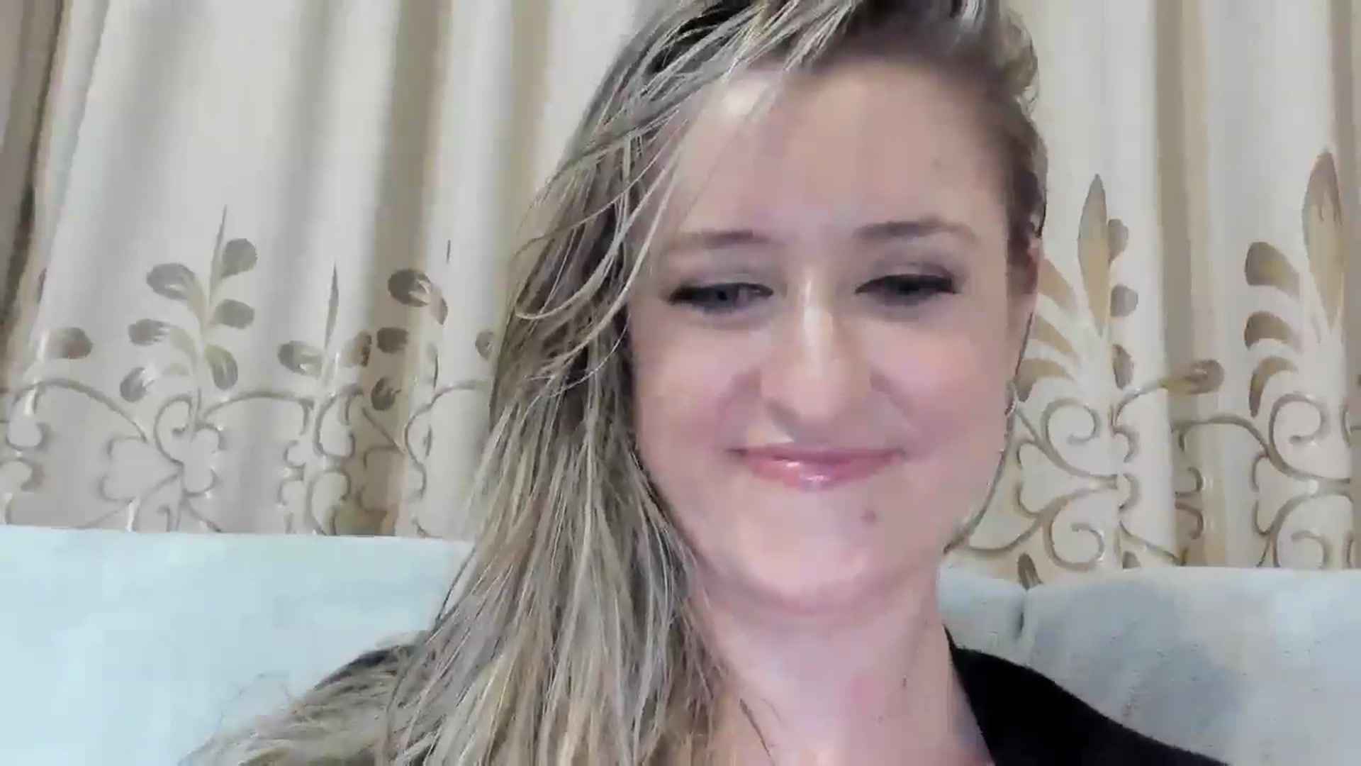 Gallery image thumbnail from BestDream's myfreecams stream on, 08/11/2025, 24:40 image 15 of 20