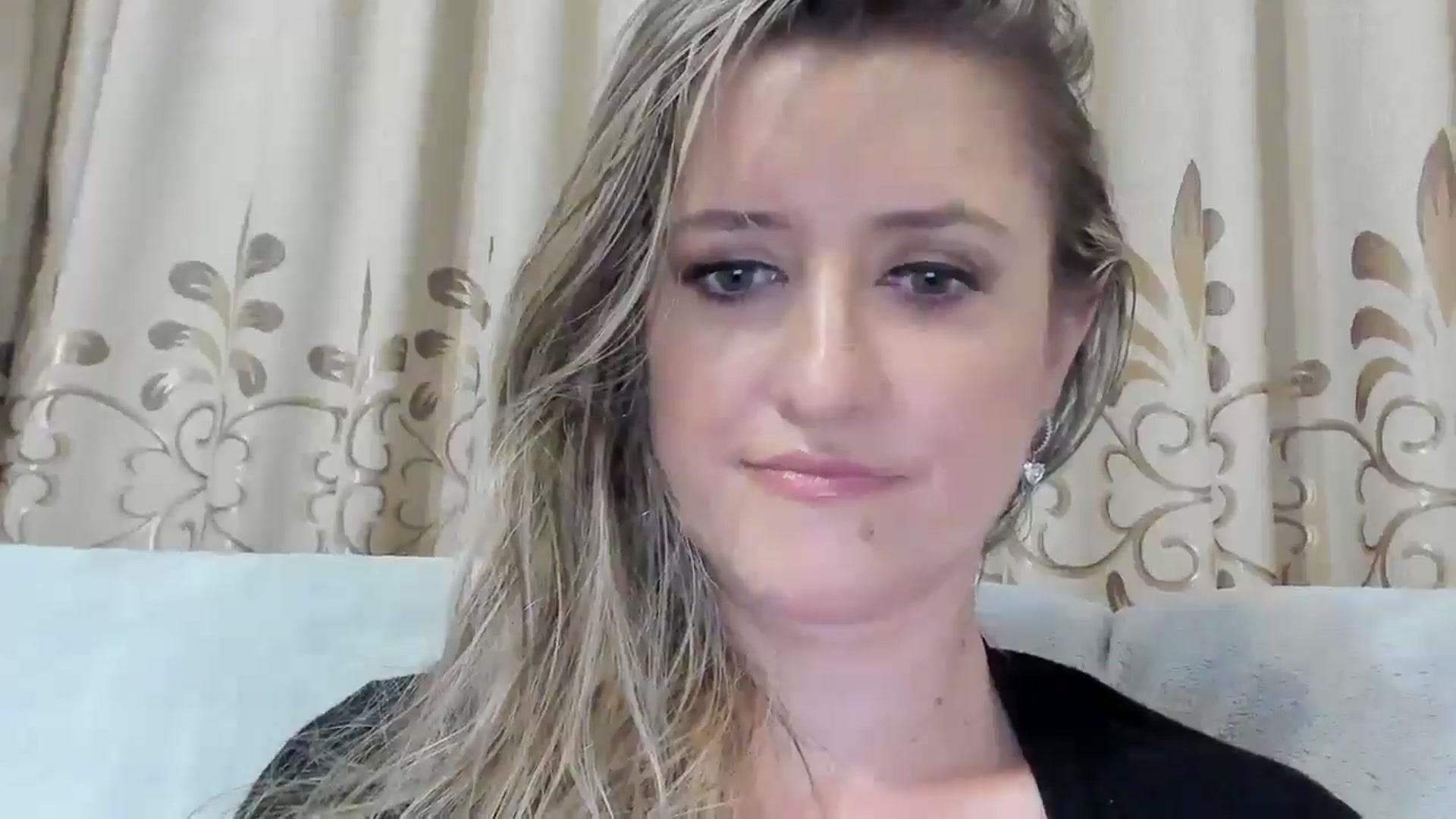 Gallery image thumbnail from BestDream's myfreecams stream on, 08/11/2025, 24:40 image 3 of 20