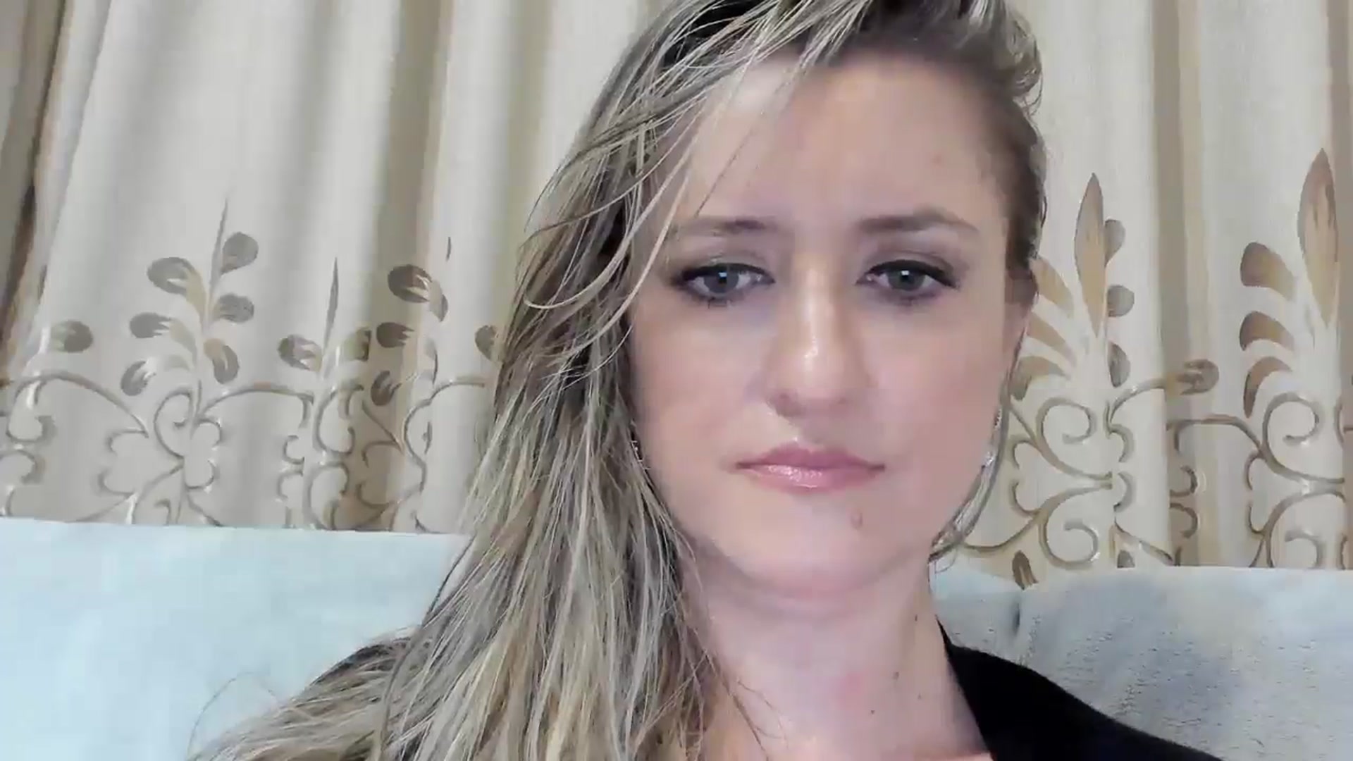 Gallery image thumbnail from BestDream's myfreecams stream on, 08/11/2025, 24:40 image 18 of 20
