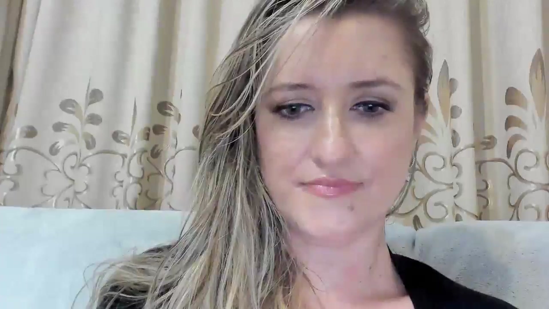 Gallery image thumbnail from BestDream's myfreecams stream on, 08/11/2025, 24:40 image 12 of 20