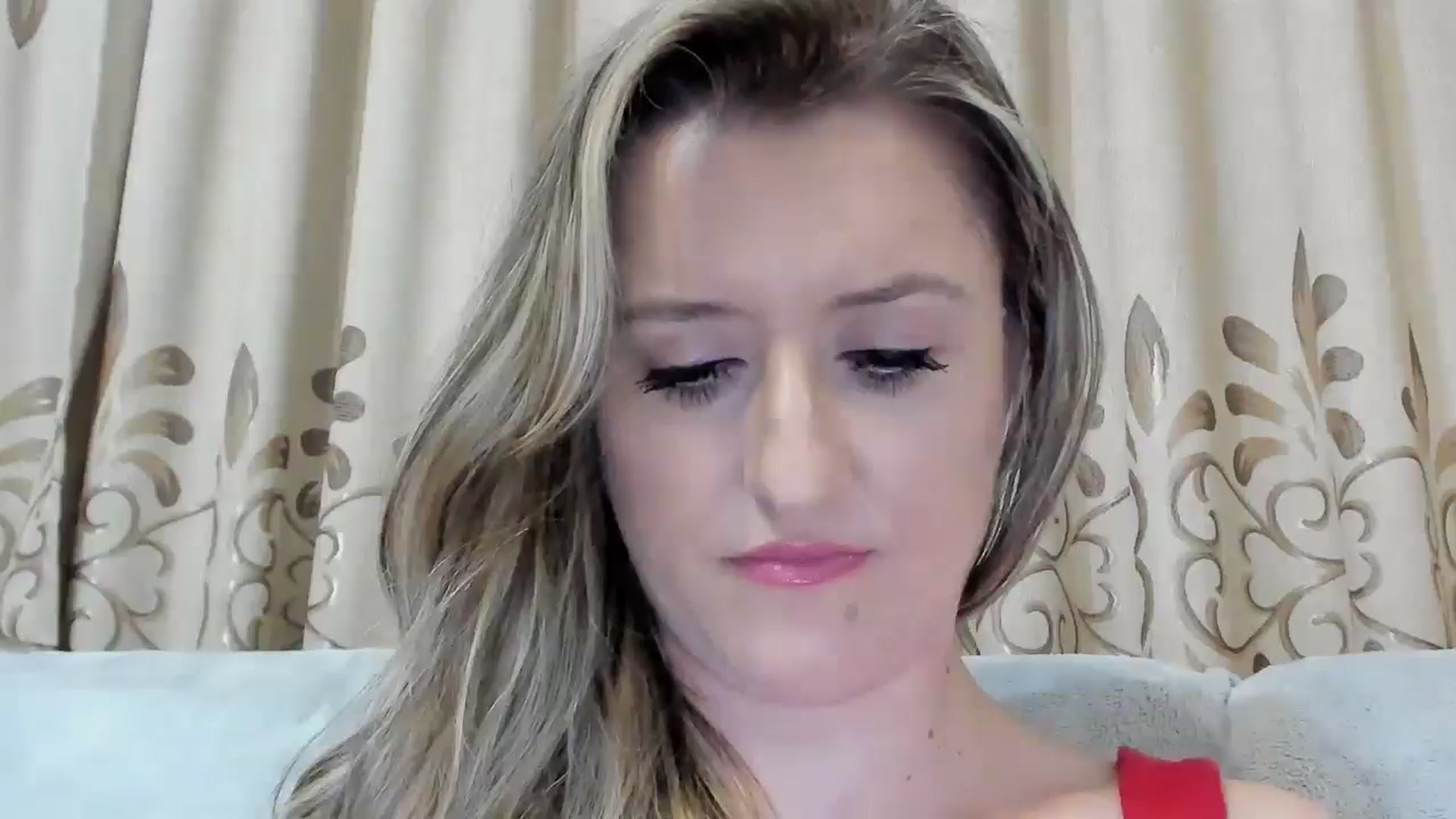 Gallery image thumbnail from BestDream's myfreecams stream on, 08/21/2025, 22:25 image 1 of 20