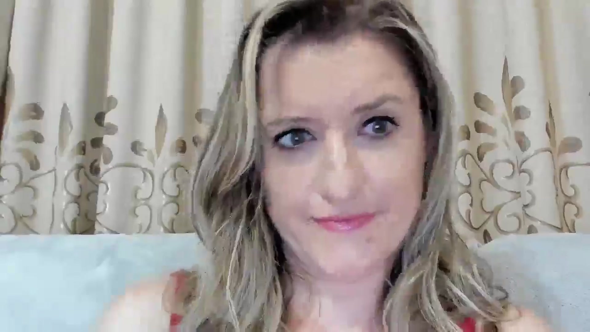 Gallery image thumbnail from BestDream's myfreecams stream on, 08/21/2025, 22:25 image 15 of 20