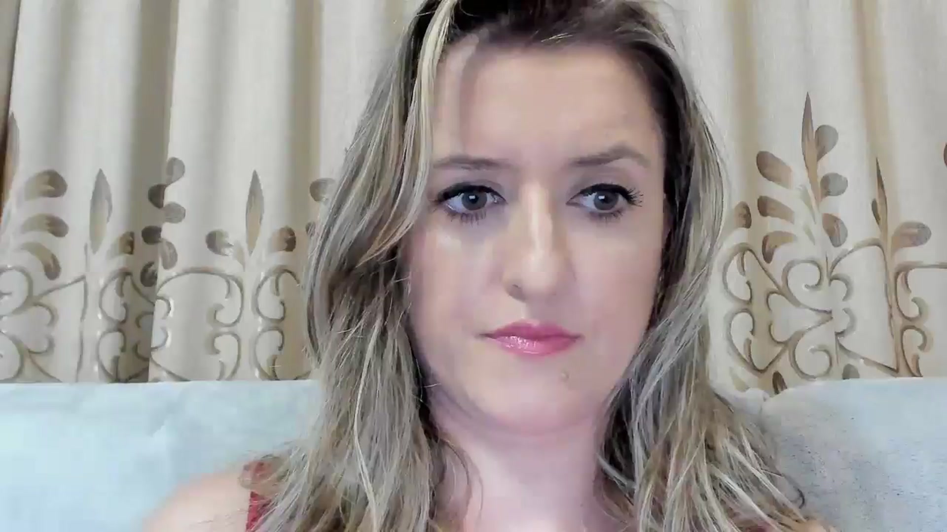 Gallery image thumbnail from BestDream's myfreecams stream on, 08/21/2025, 22:25 image 12 of 20