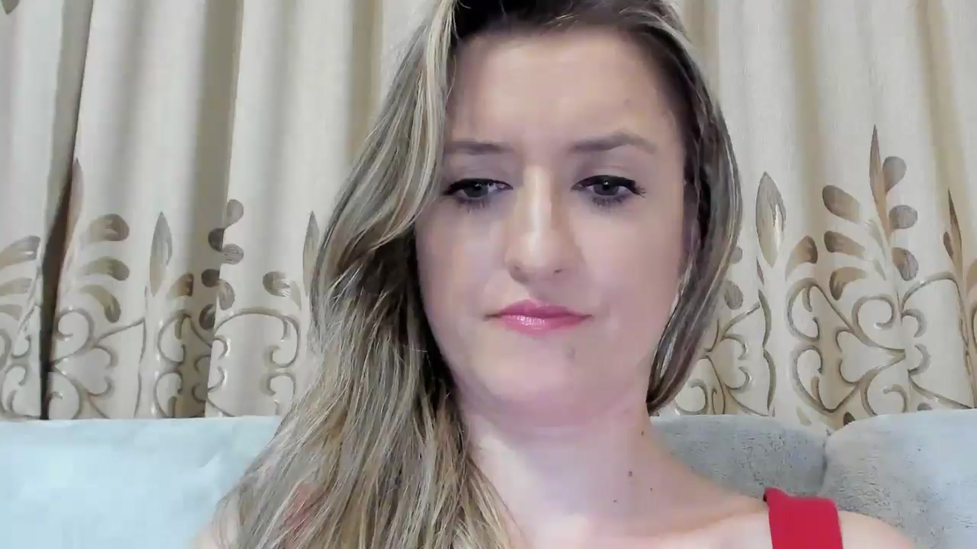 Gallery image thumbnail from BestDream's myfreecams stream on, 08/21/2025, 22:25 image 8 of 20