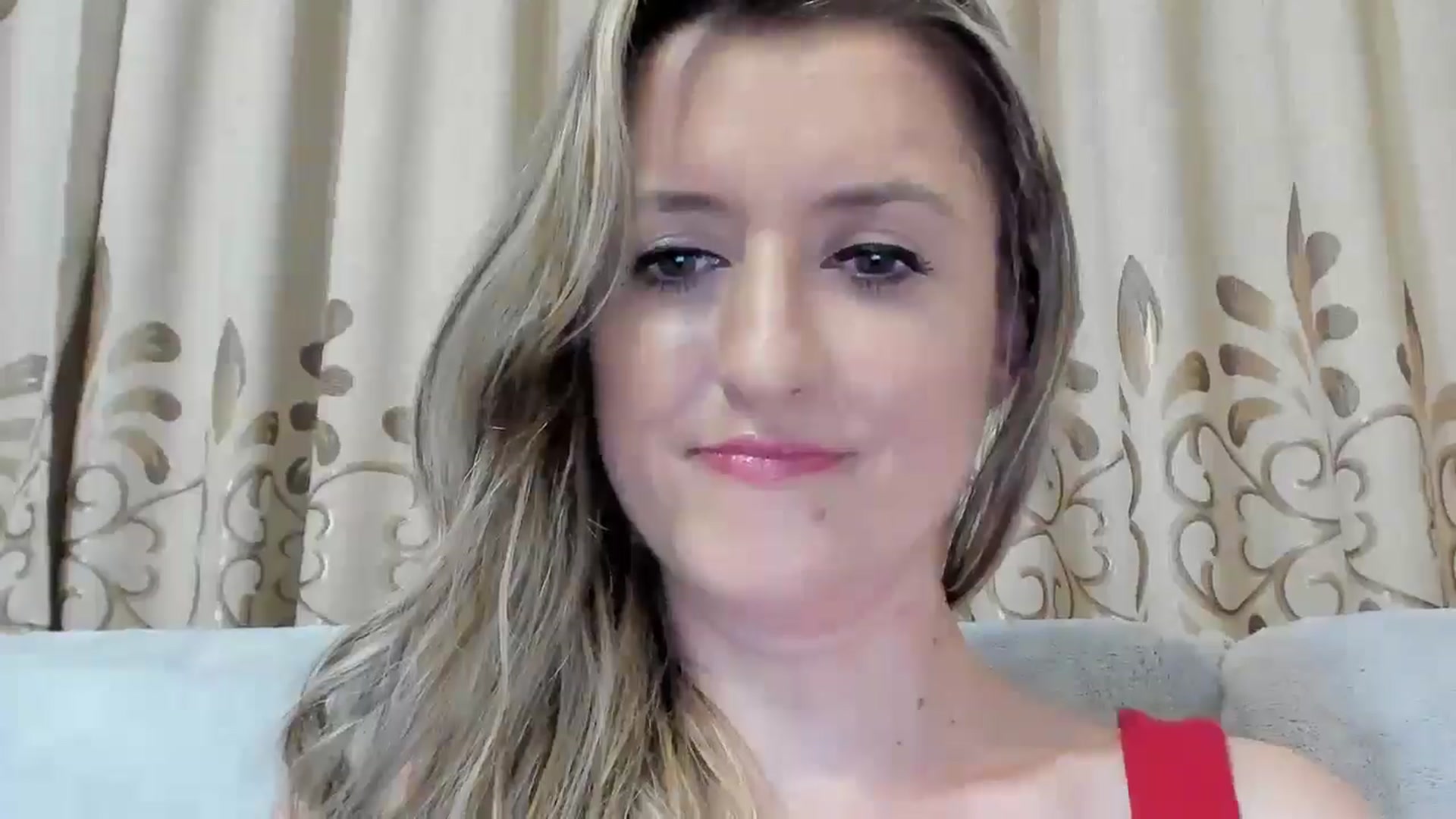 Gallery image thumbnail from BestDream's myfreecams stream on, 08/21/2025, 22:25 image 4 of 20