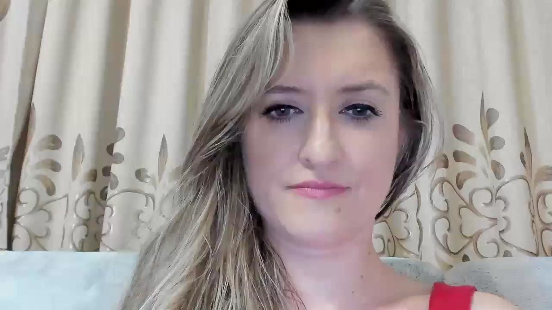 Gallery image thumbnail from BestDream's myfreecams stream on, 08/21/2025, 23:53 image 10 of 20