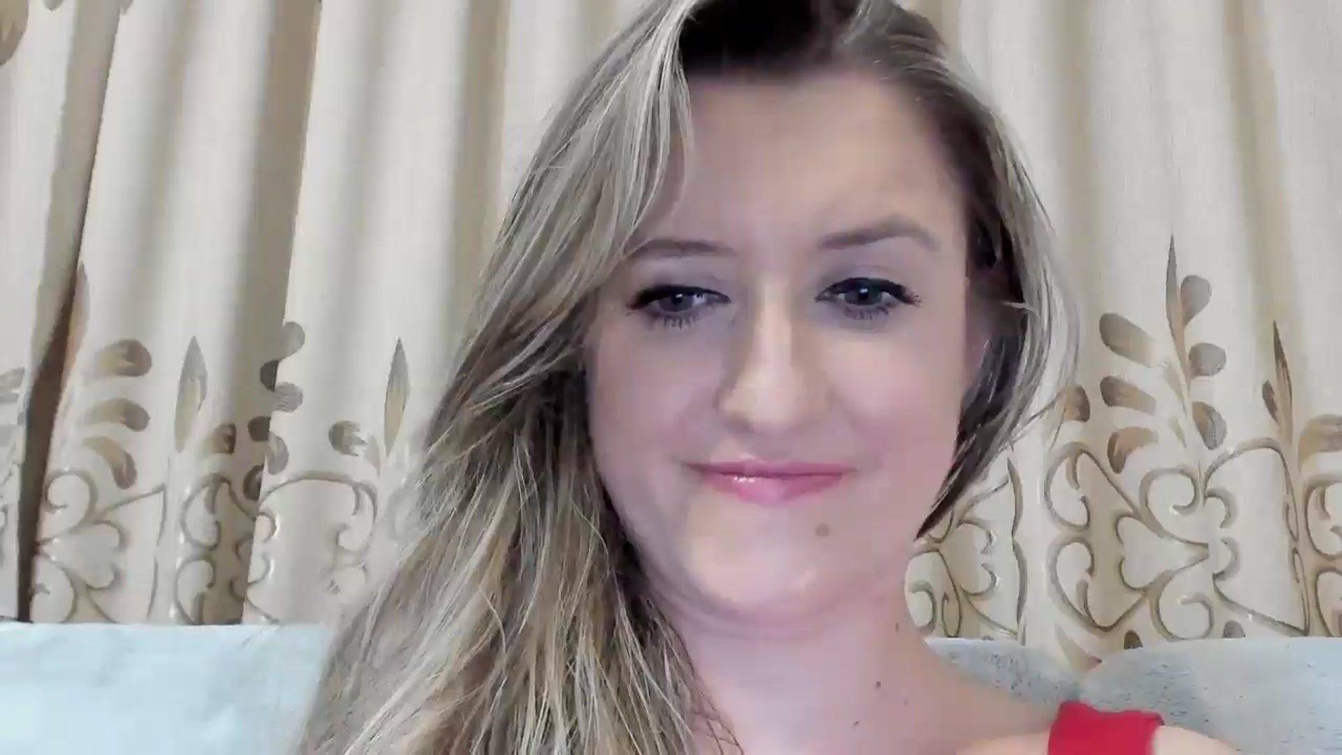 Gallery image thumbnail from BestDream's myfreecams stream on, 08/21/2025, 23:53 image 9 of 20