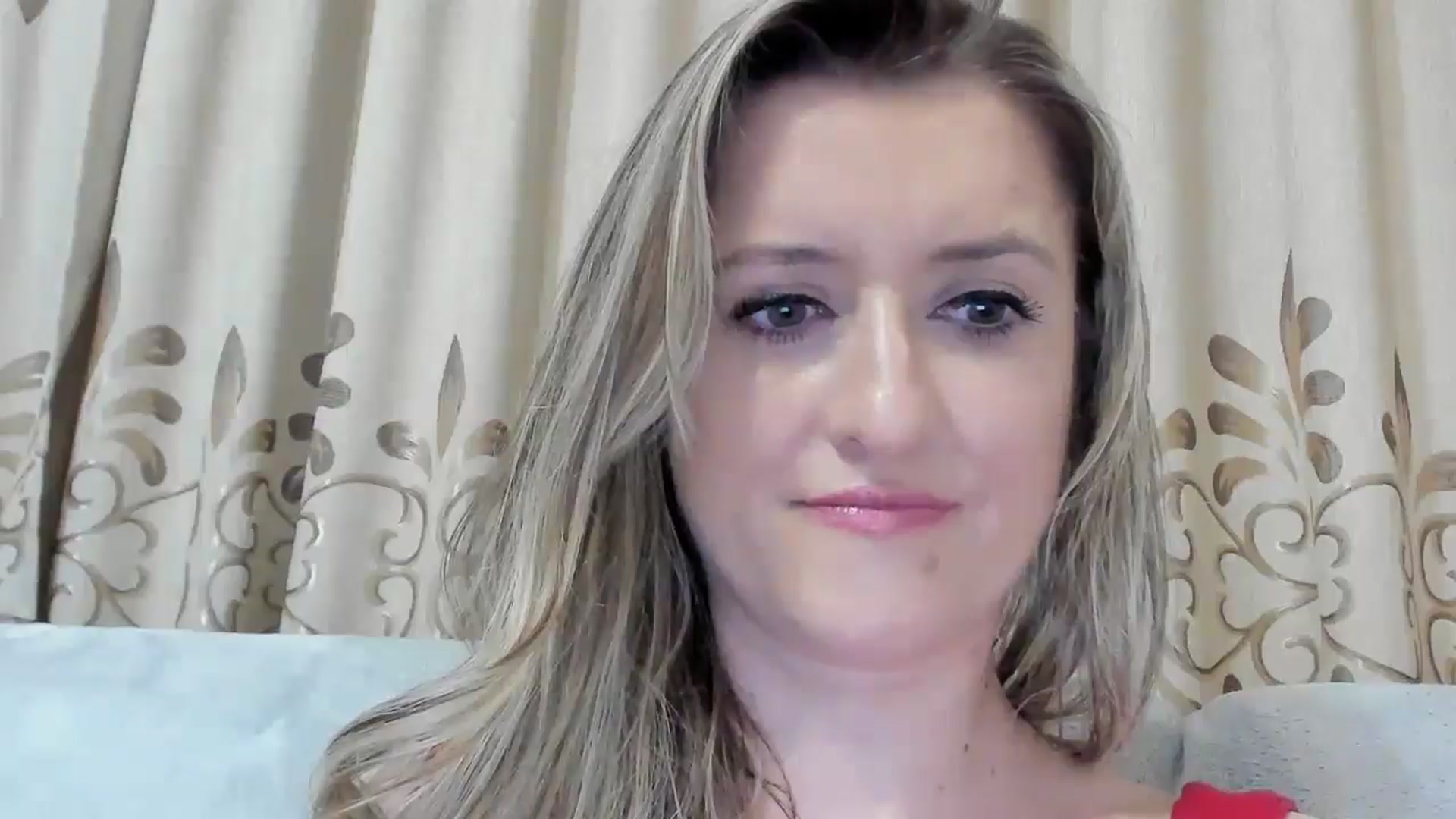 Gallery image thumbnail from BestDream's myfreecams stream on, 08/22/2025, 24:11 image 19 of 20
