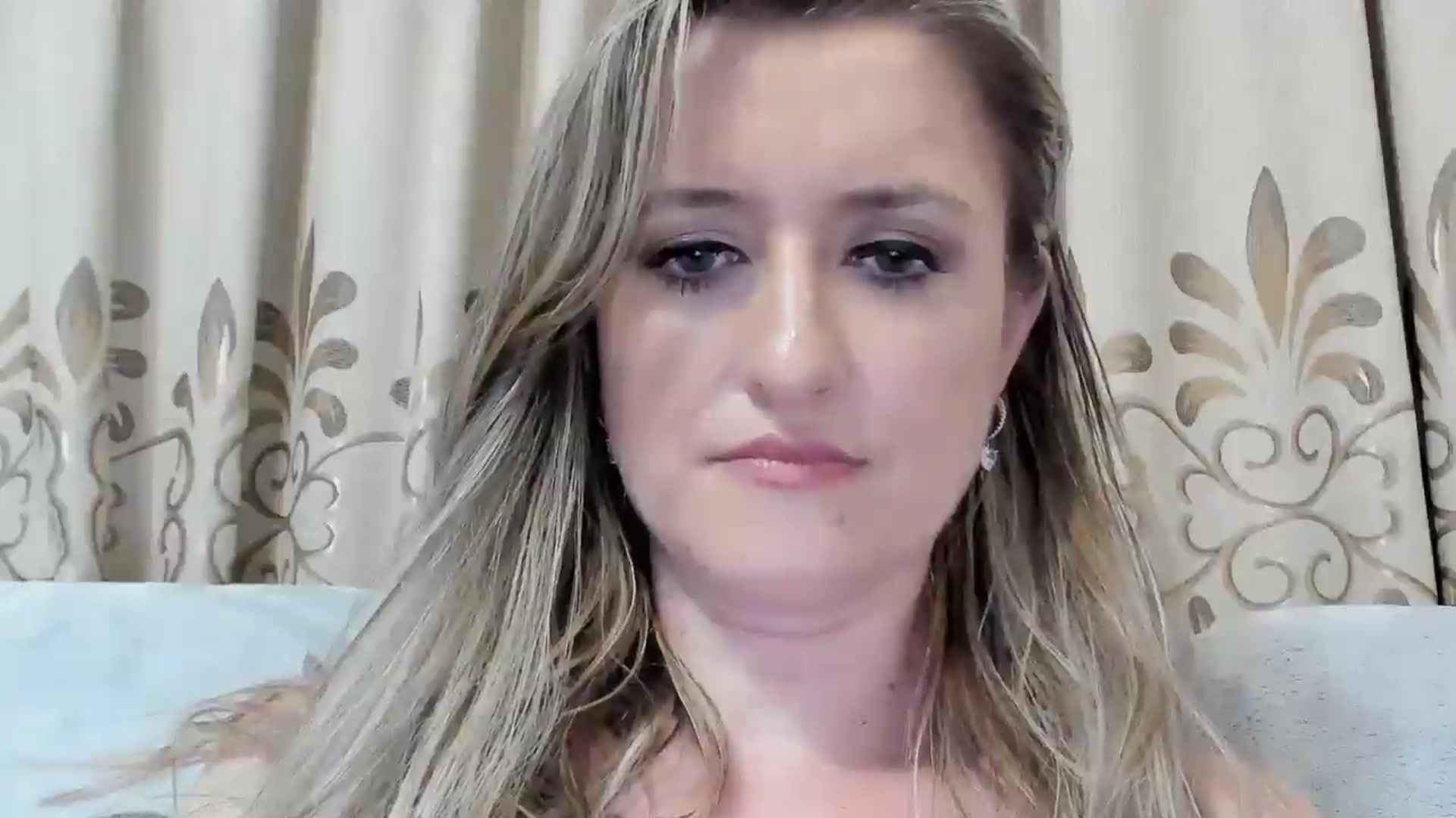 Gallery image thumbnail from BestDream's myfreecams stream on, 08/22/2025, 20:54 image 20 of 20