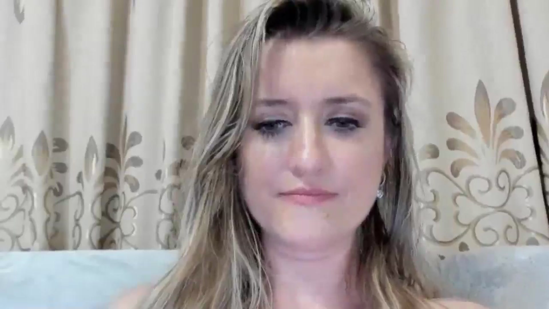 Gallery image thumbnail from BestDream's myfreecams stream on, 08/23/2025, 24:18 image 12 of 20