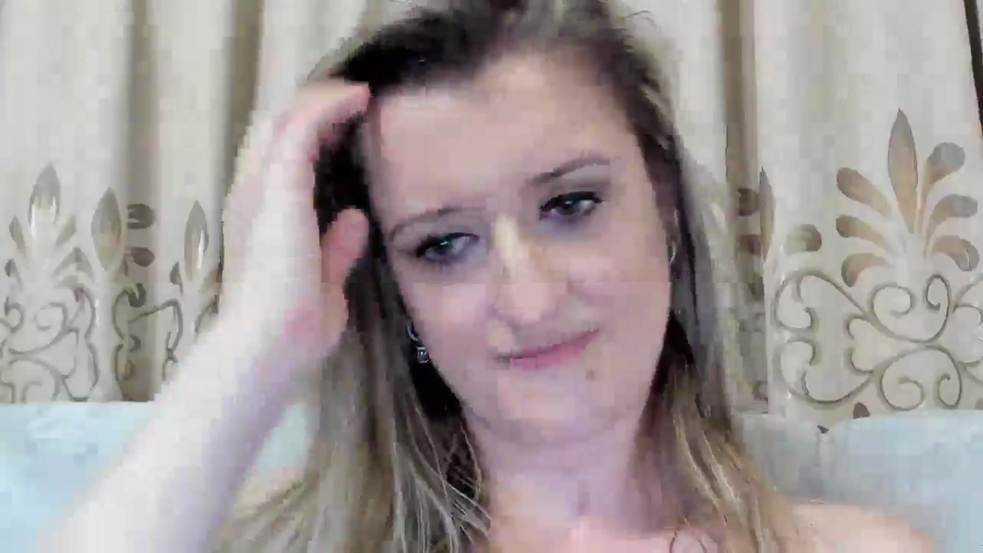 Gallery image thumbnail from BestDream's myfreecams stream on, 08/23/2025, 24:18 image 19 of 20